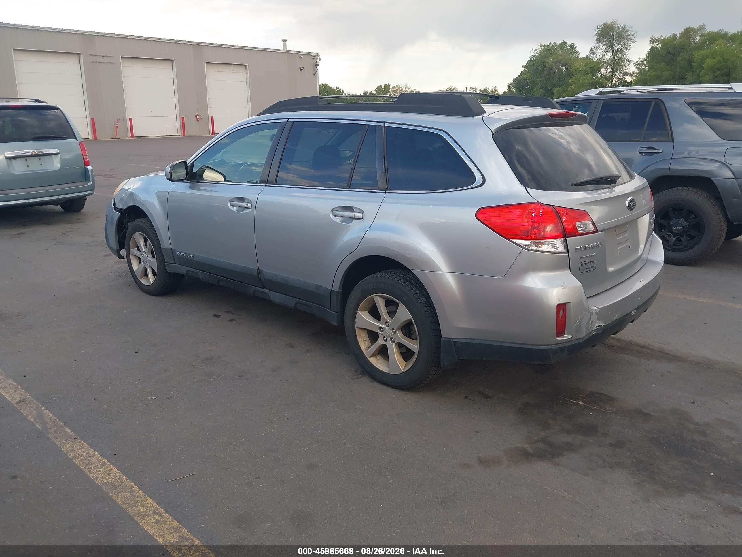 2013 Subaru Outback 2.5i Premium Gray vin: 4S4BRBCC8D3203721