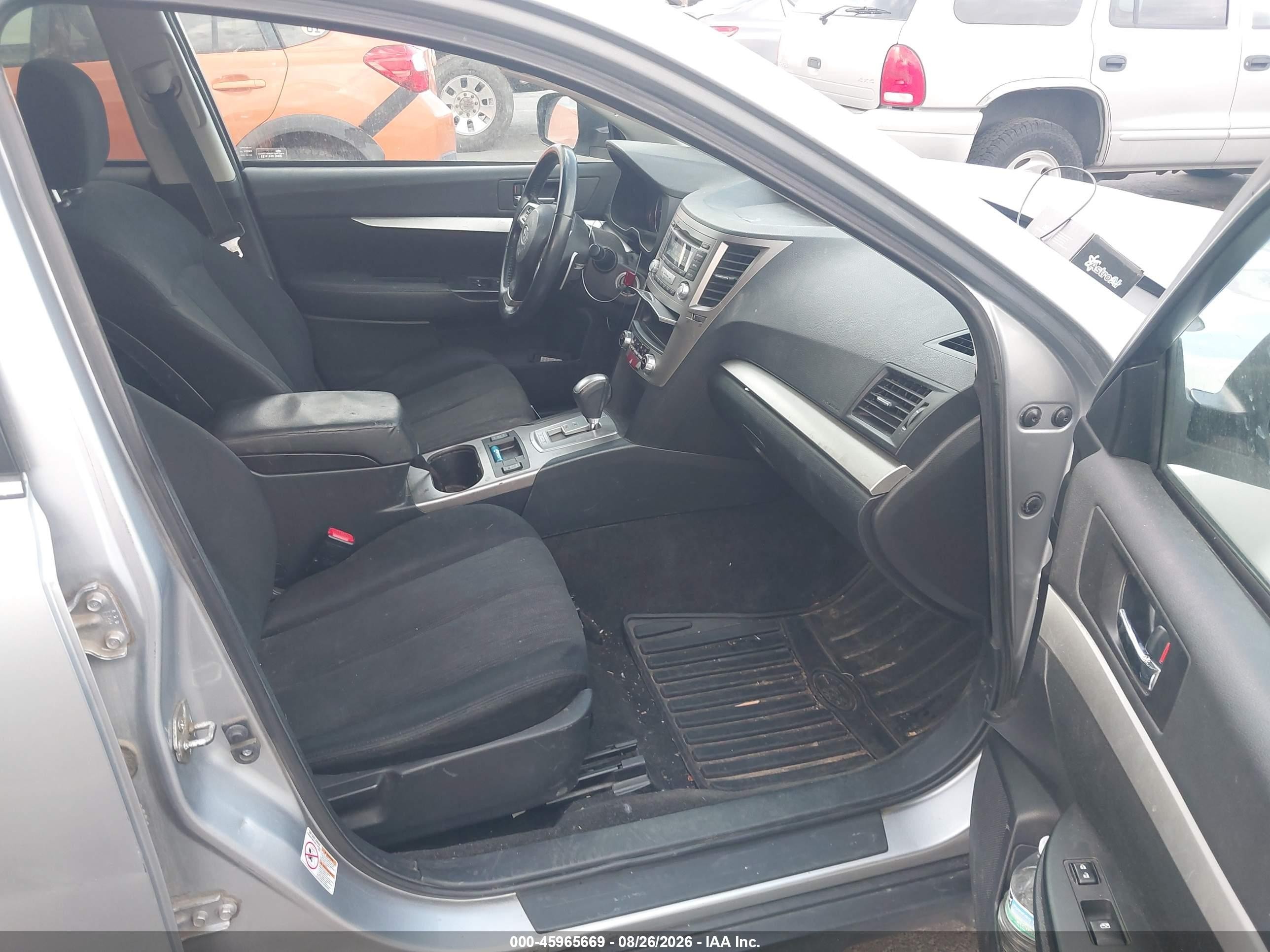 2013 Subaru Outback 2.5i Premium Gray vin: 4S4BRBCC8D3203721
