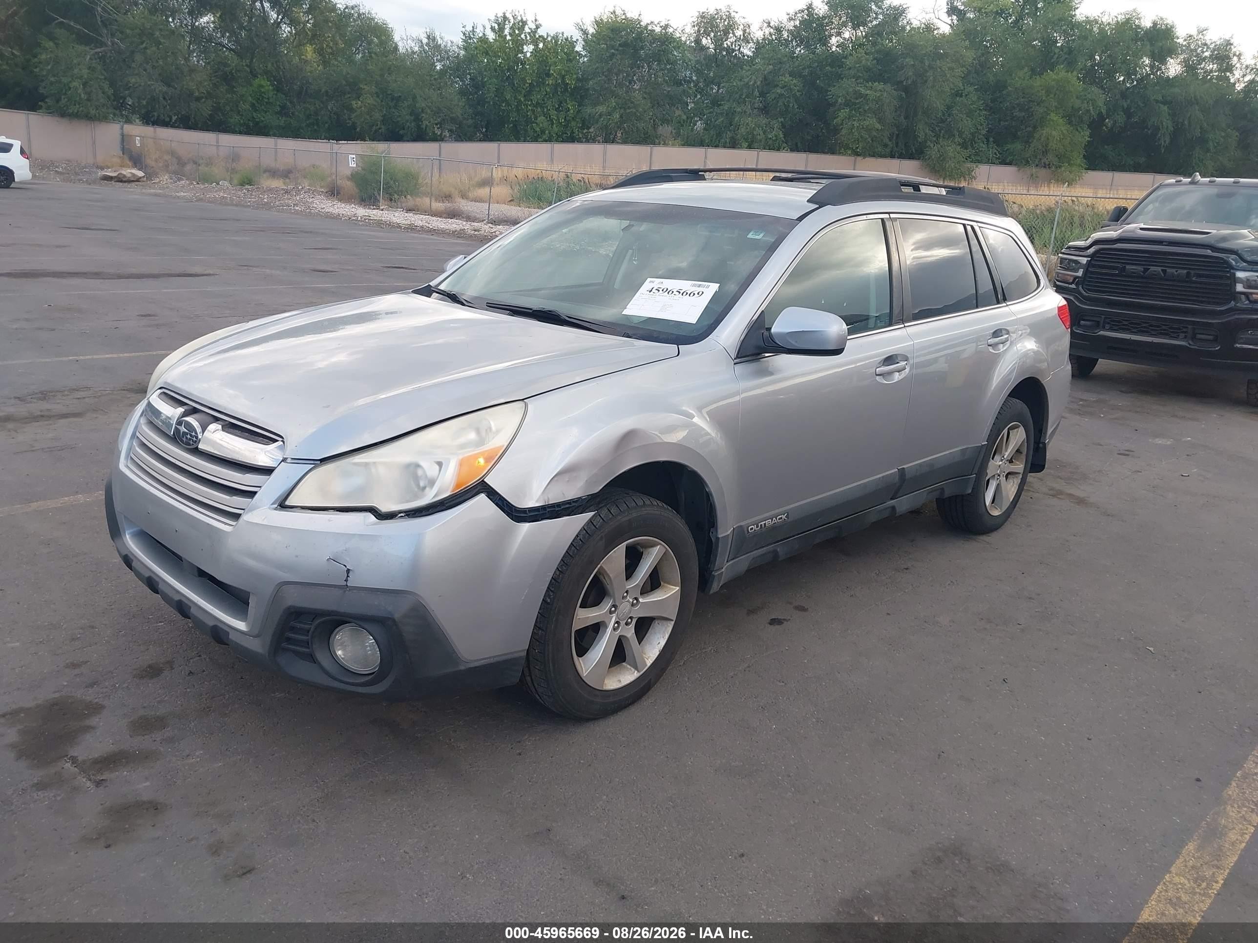 2013 Subaru Outback 2.5i Premium Gray vin: 4S4BRBCC8D3203721