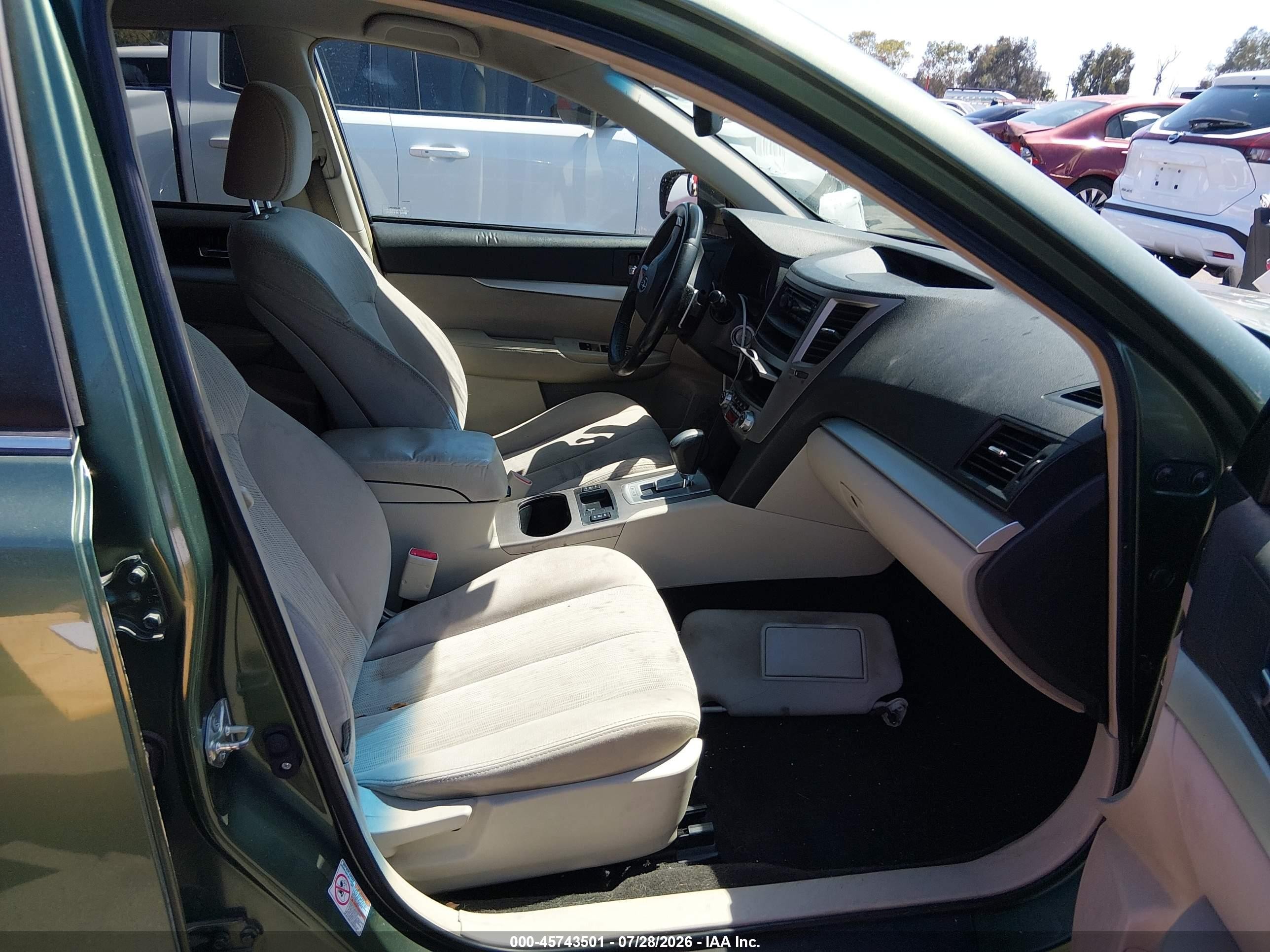 2013 Subaru Outback 2.5i Premium Зеленый vin: 4S4BRBCC8D3223712