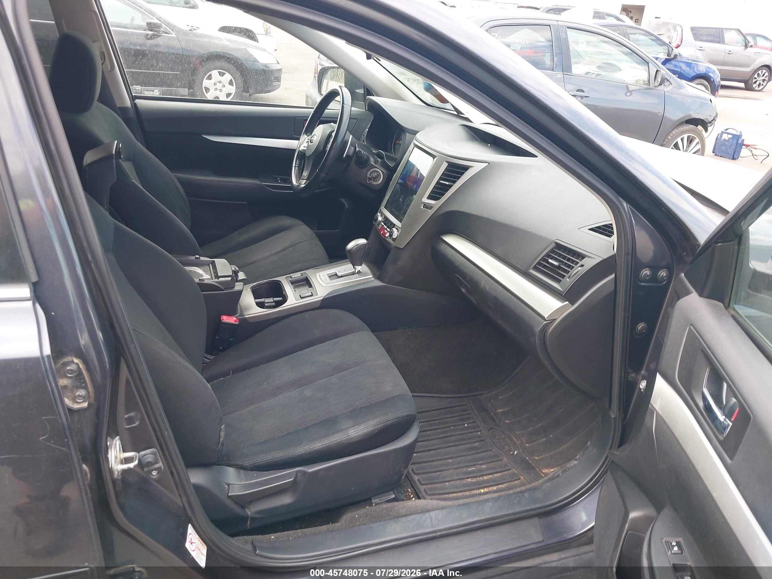 2013 Subaru Outback 2.5i Premium Dark Blue vin: 4S4BRBCC8D3226268