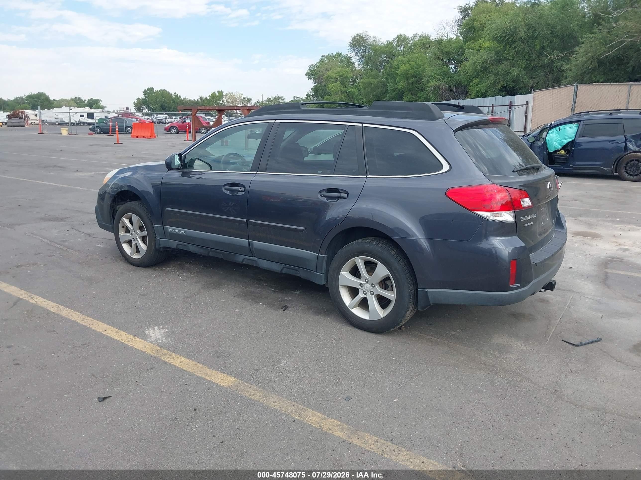 2013 Subaru Outback 2.5i Premium Dark Blue vin: 4S4BRBCC8D3226268