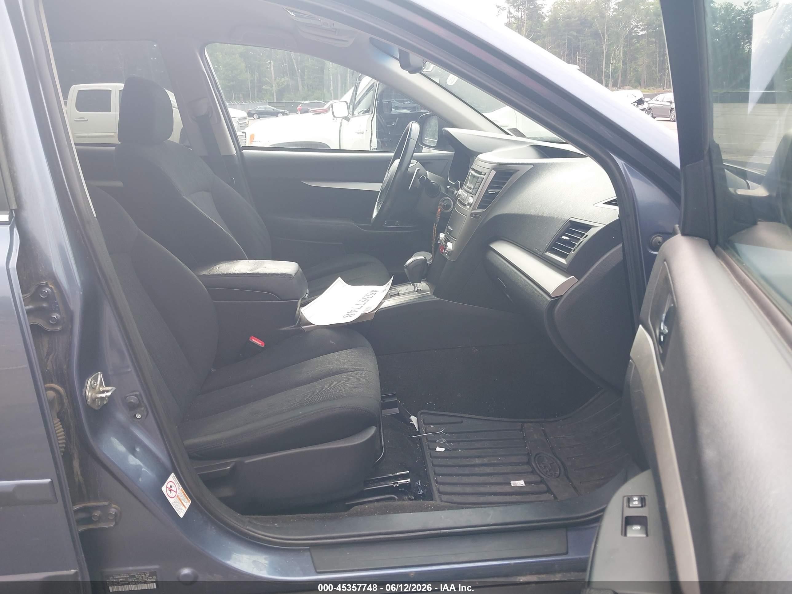 2013 Subaru Outback 2.5i Premium Blue vin: 4S4BRBCC8D3266785