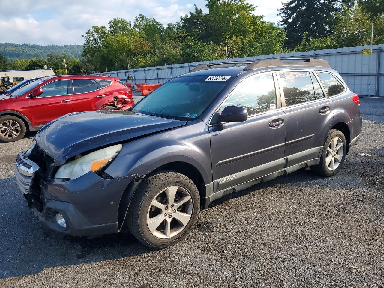 2013 Subaru Outback 2.5i Premium Gray vin: 4S4BRBCC8D3323843
