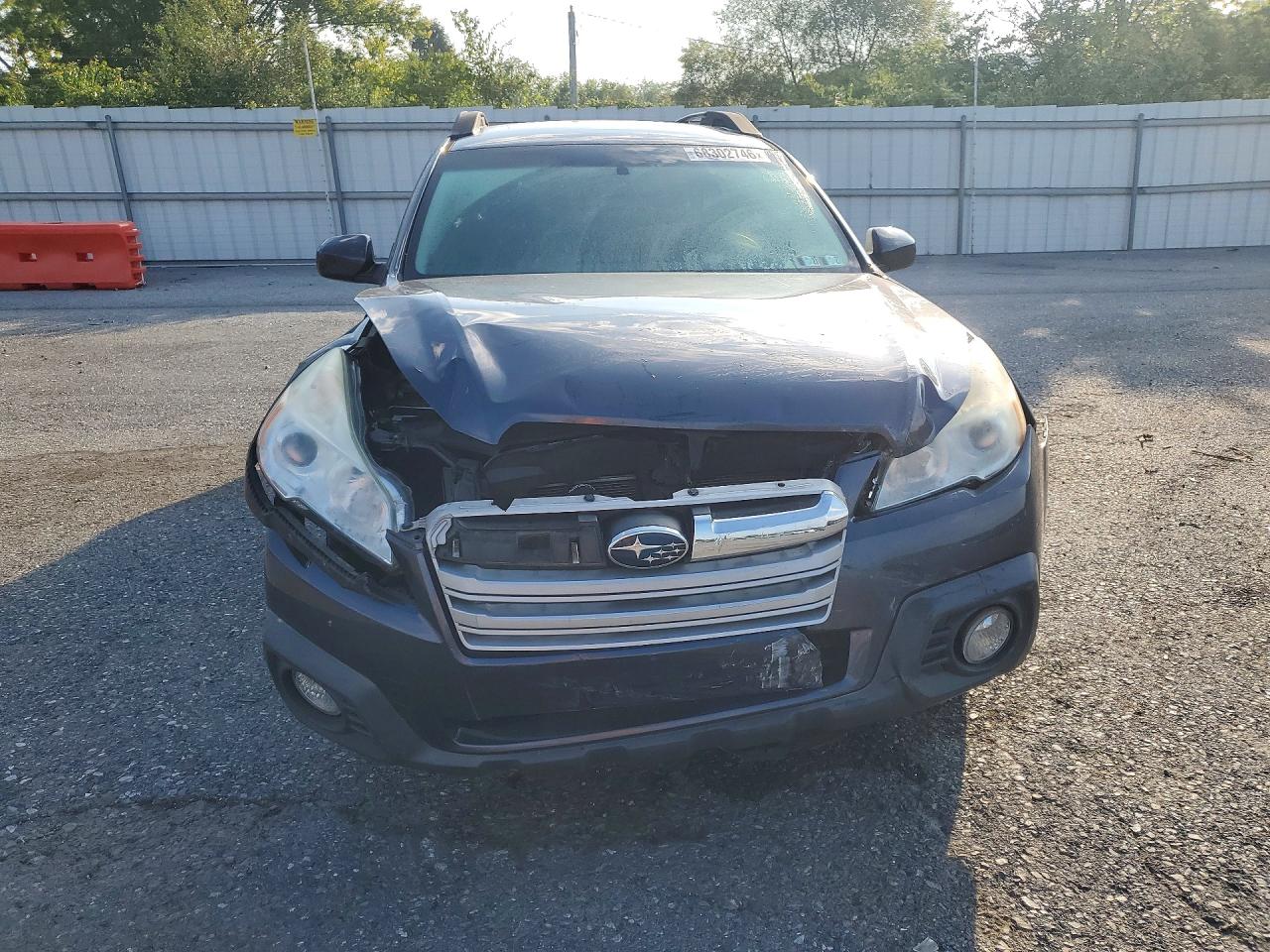 2013 Subaru Outback 2.5i Premium Gray vin: 4S4BRBCC8D3323843