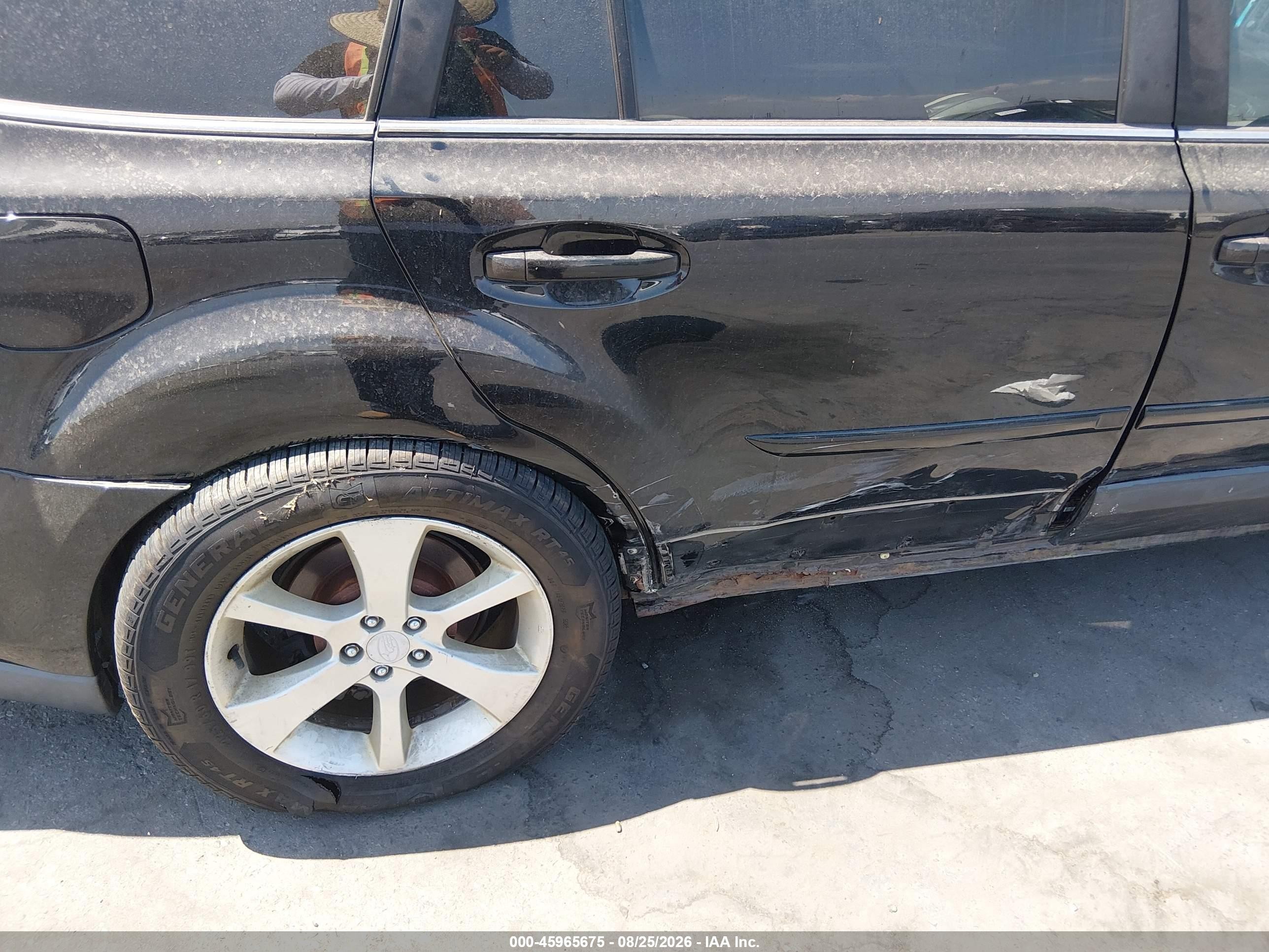 2014 Subaru Outback 2.5i Premium Black vin: 4S4BRBCC8E3204174
