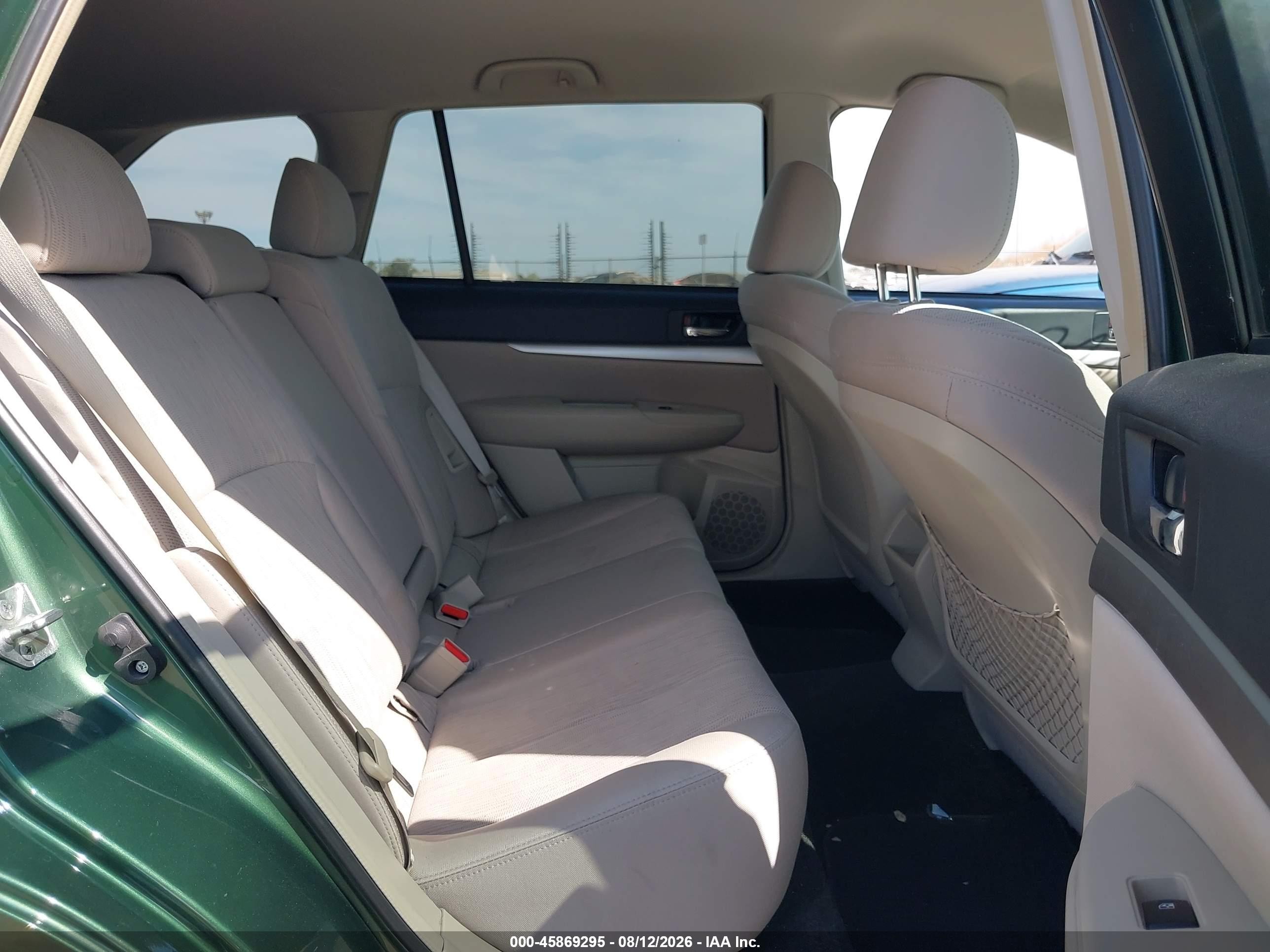 2014 Subaru Outback 2.5i Premium Зеленый vin: 4S4BRBCC8E3205860