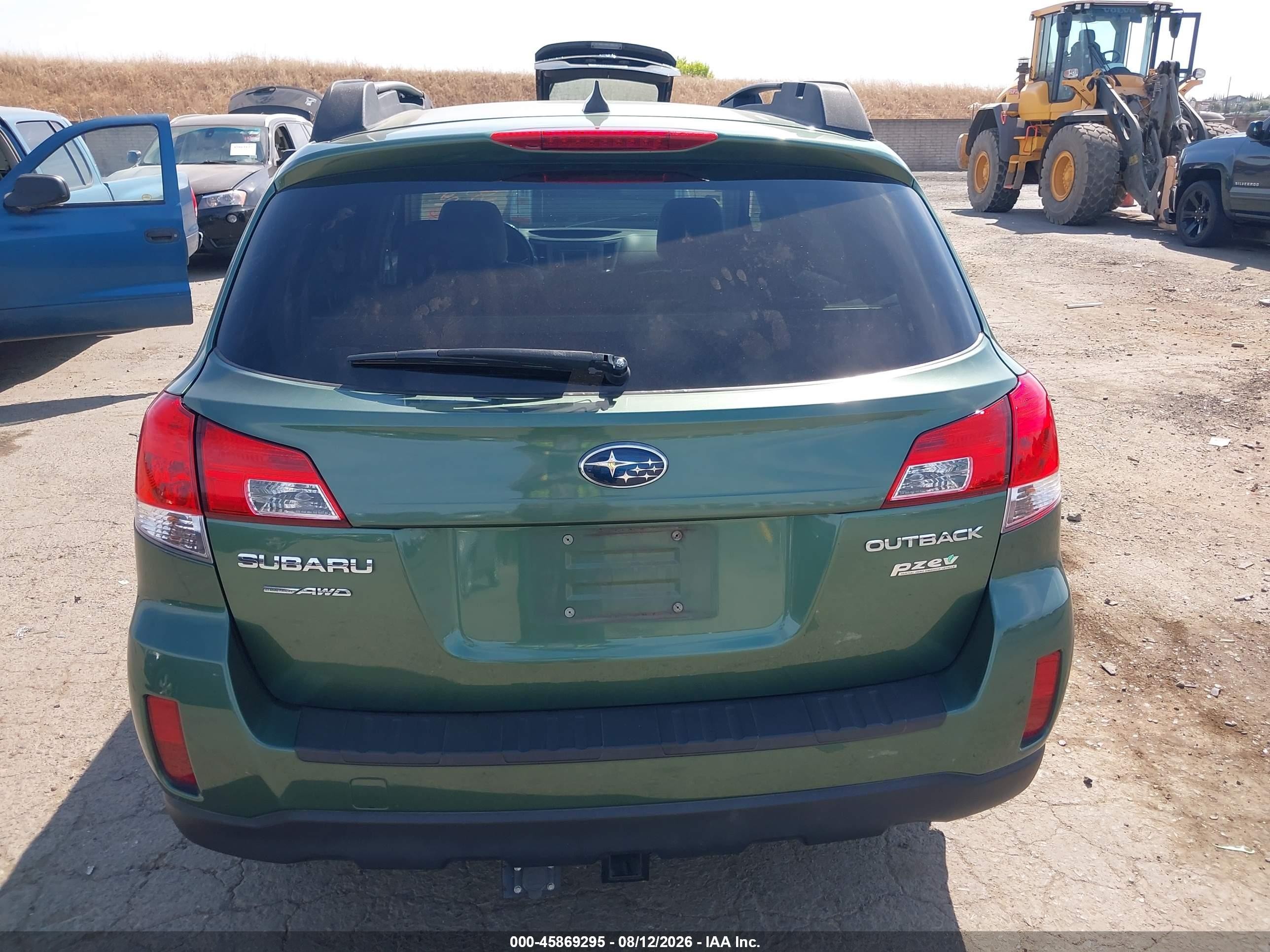 2014 Subaru Outback 2.5i Premium Зеленый vin: 4S4BRBCC8E3205860