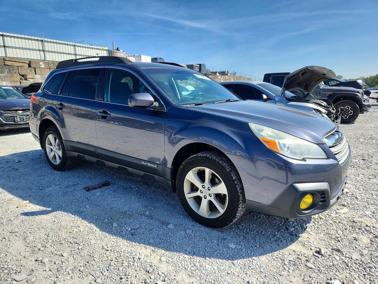 2014 Subaru Outback 2.5i Premium Gray vin: 4S4BRBCC8E3245940