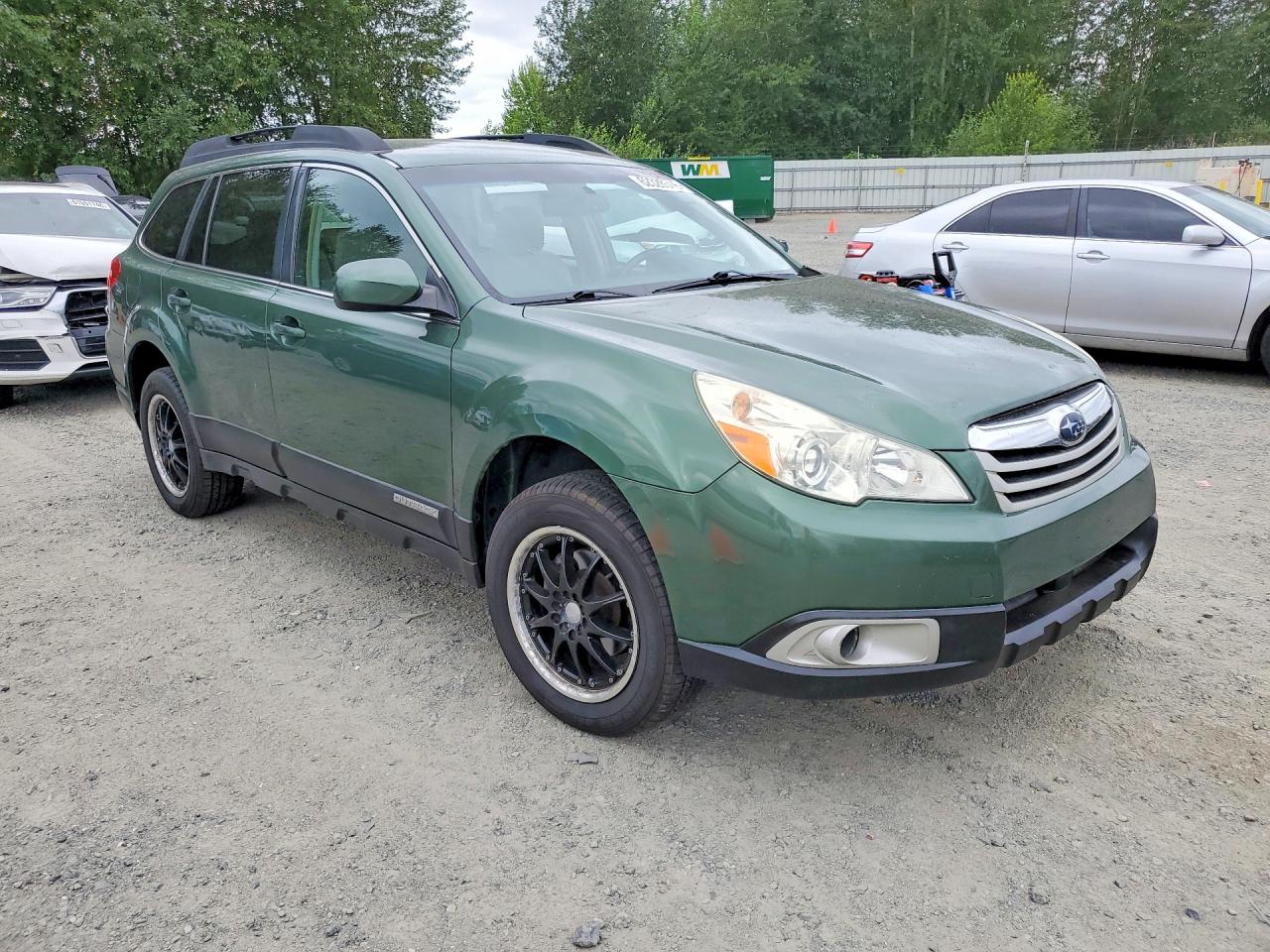 2010 Subaru Outback 2.5i Premium Green vin: 4S4BRBCC9A3314919