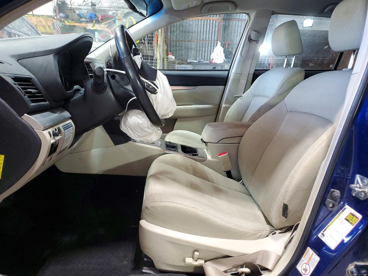 2011 Subaru Outback 2.5i Premium Blue vin: 4S4BRBCC9B3385166