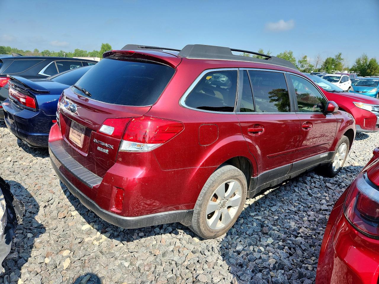 2012 Subaru Outback 2.5i Premium Red vin: 4S4BRBCC9C3224835
