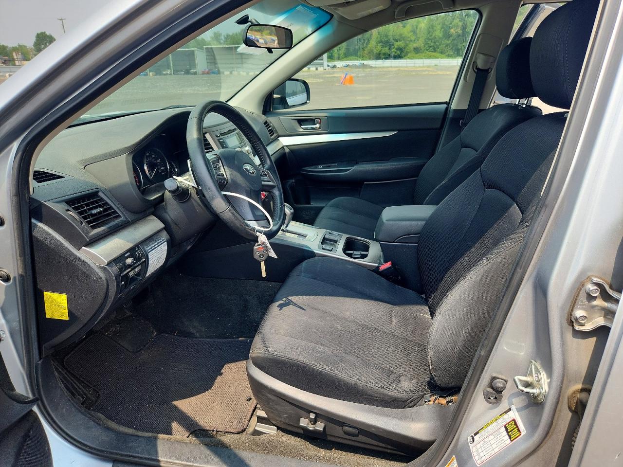 2012 Subaru Outback 2.5i Premium Silver vin: 4S4BRBCC9C3233163