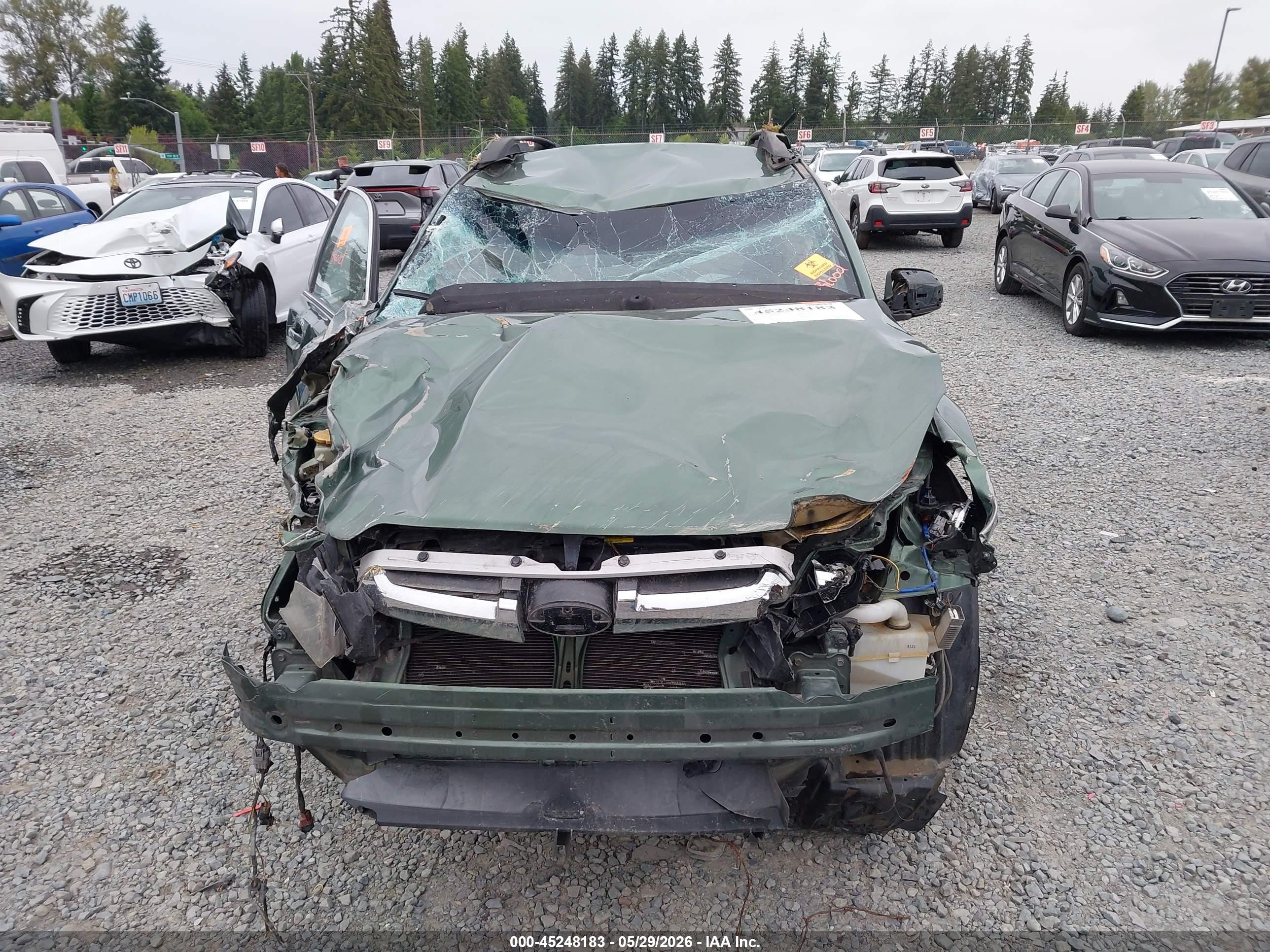 2013 Subaru Outback 2.5i Premium Зеленый vin: 4S4BRBCC9D3280033