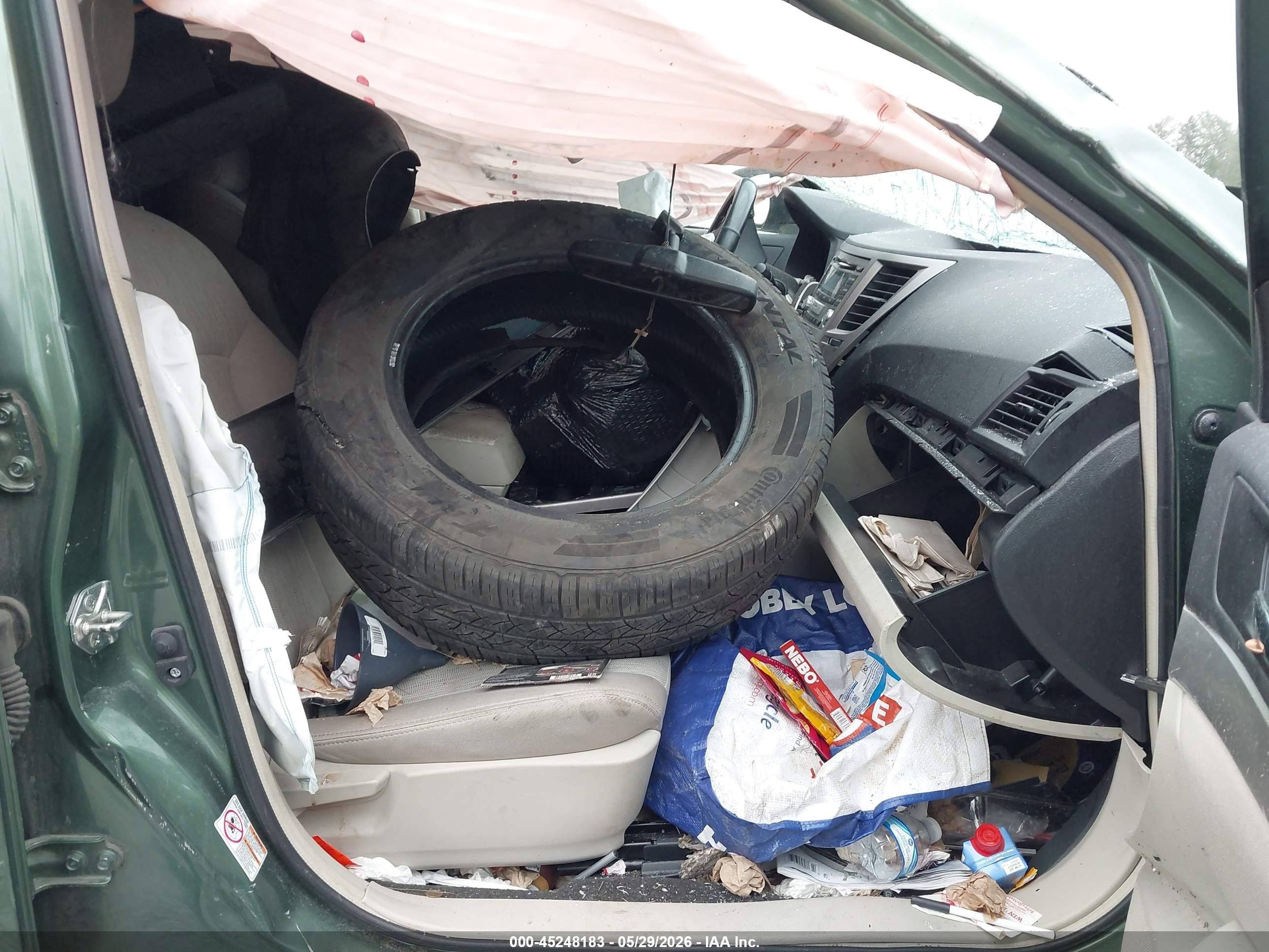 2013 Subaru Outback 2.5i Premium Зеленый vin: 4S4BRBCC9D3280033
