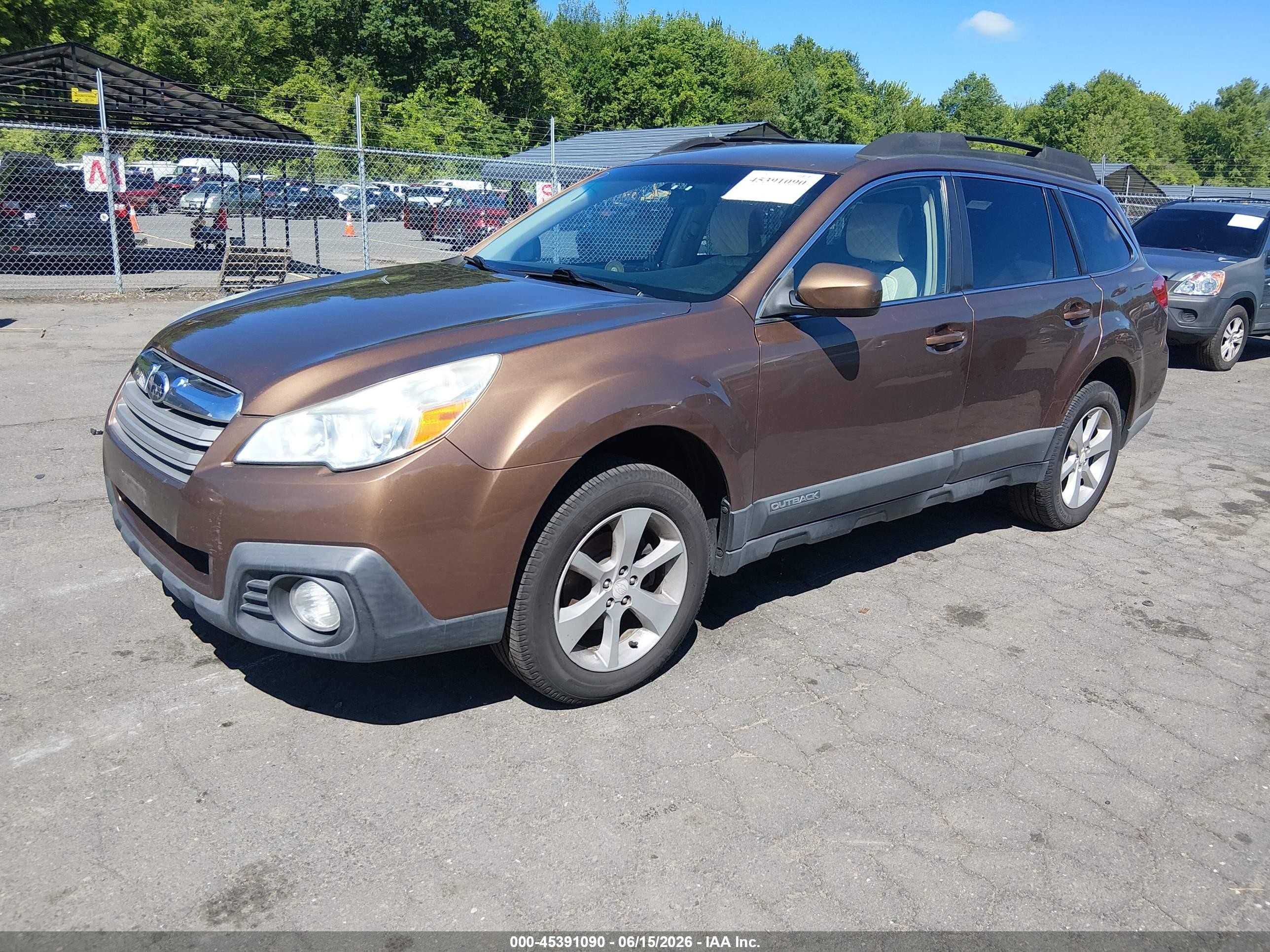 2013 Subaru Outback 2.5i Premium Brown vin: 4S4BRBCC9D3312589
