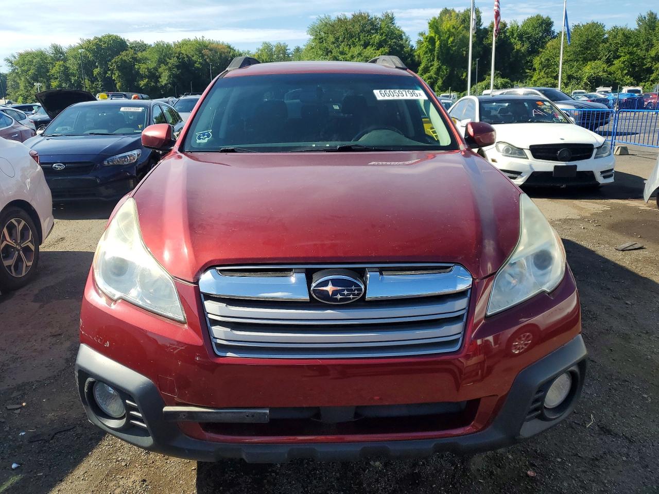 2014 Subaru Outback 2.5i Premium Красный vin: 4S4BRBCC9E1238541