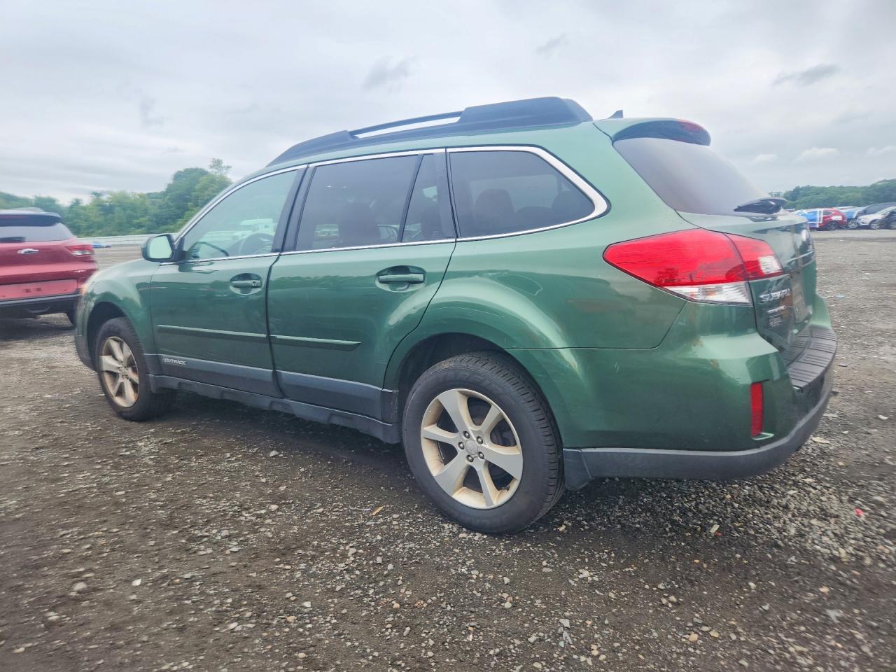 2014 Subaru Outback 2.5i Premium Green vin: 4S4BRBCC9E3238690