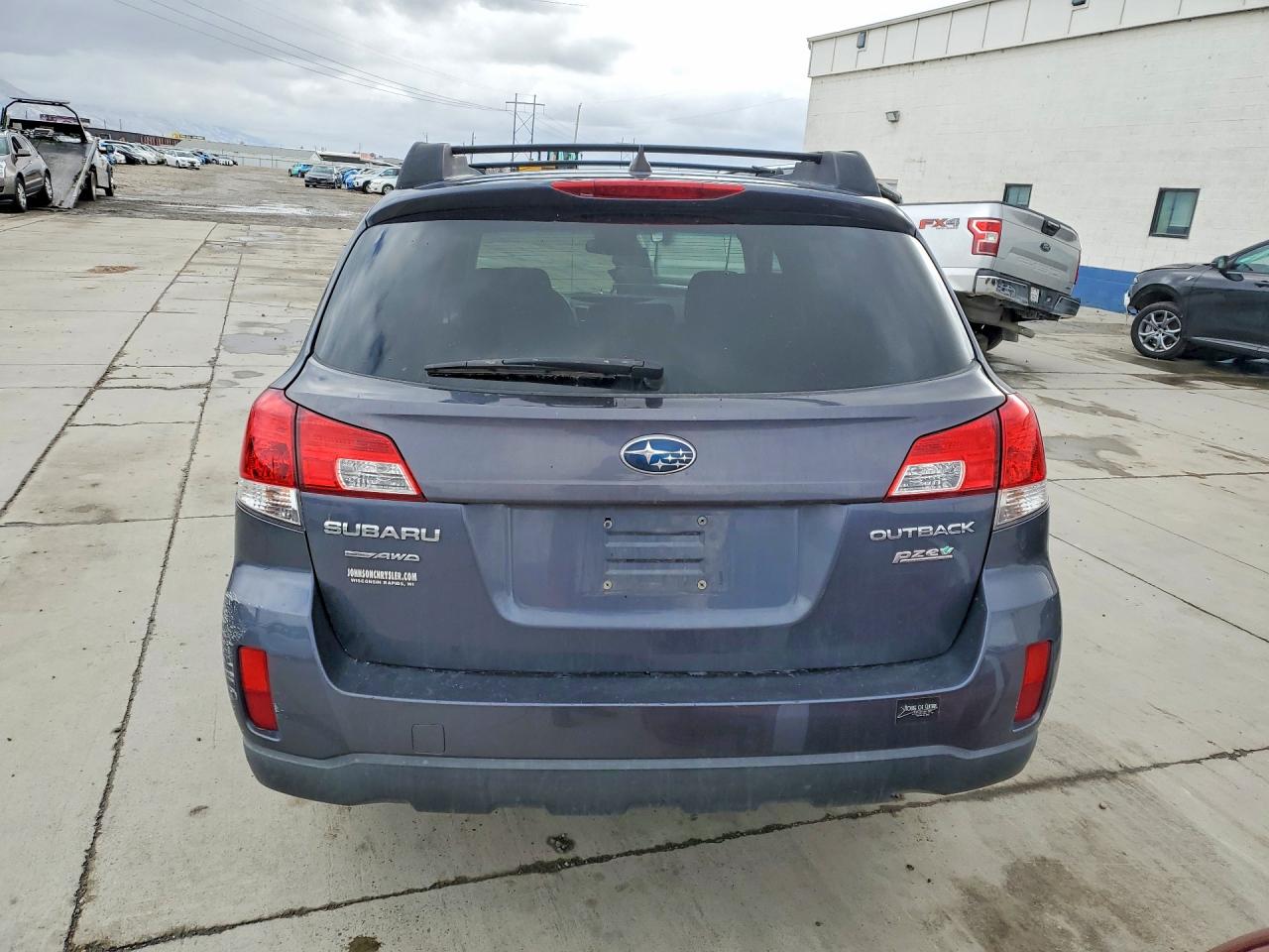 2014 Subaru Outback 2.5i Premium Серый vin: 4S4BRBCC9E3272581