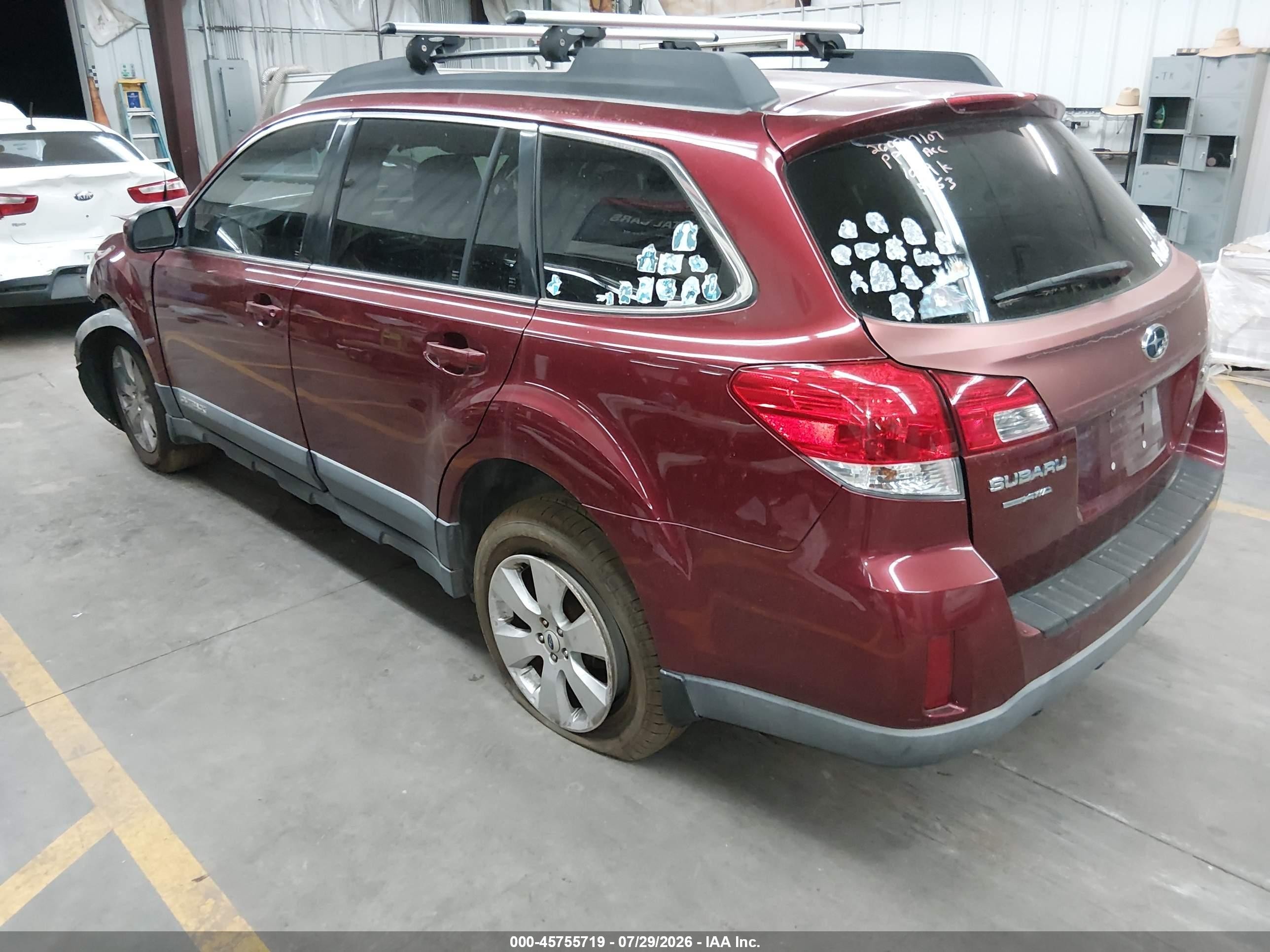 2012 Subaru Outback 2.5i Premium Maroon vin: 4S4BRBCCXC3215853
