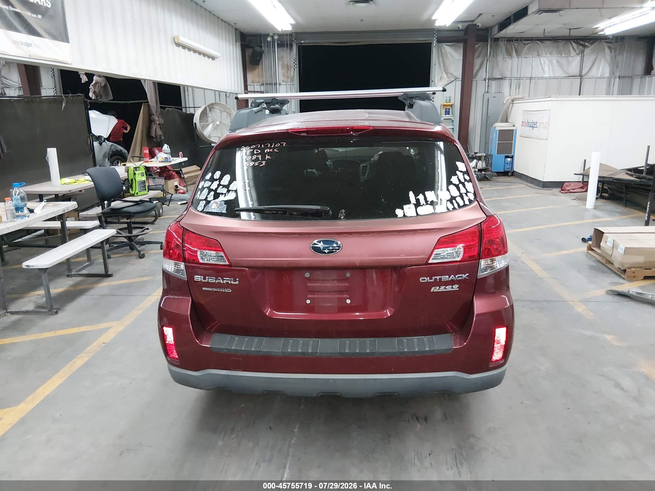 2012 Subaru Outback 2.5i Premium Maroon vin: 4S4BRBCCXC3215853