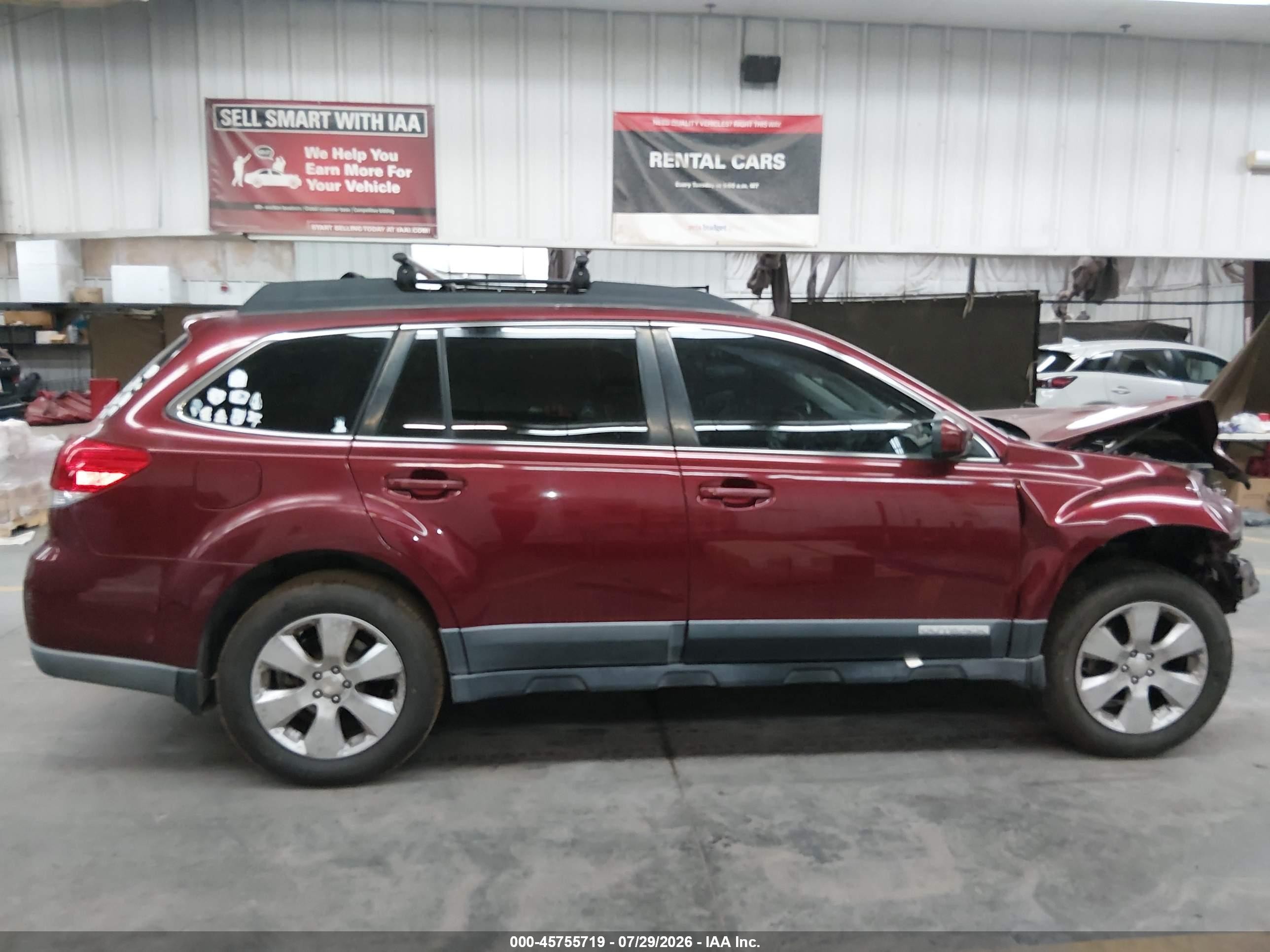 2012 Subaru Outback 2.5i Premium Maroon vin: 4S4BRBCCXC3215853