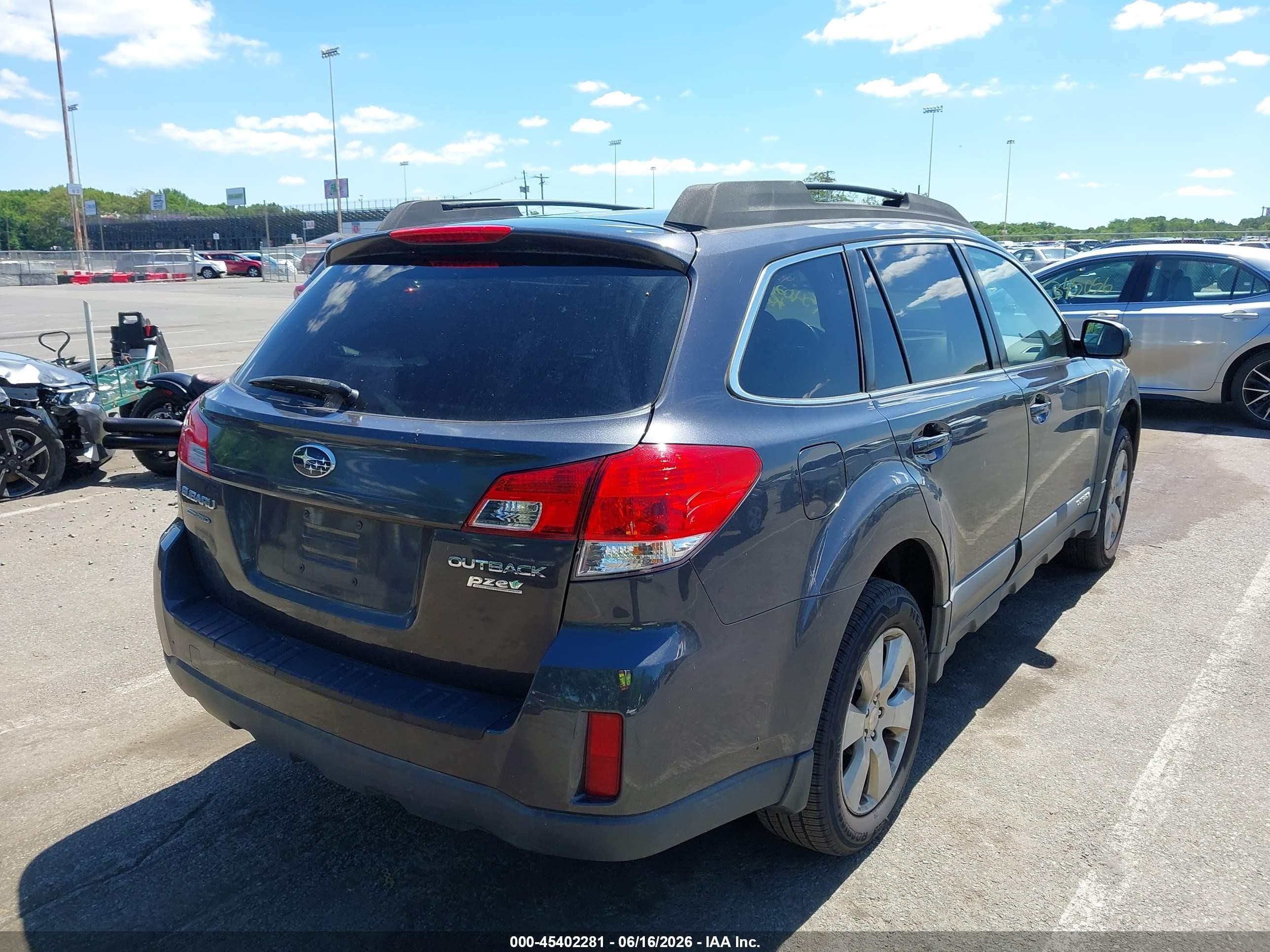 2012 Subaru Outback 2.5i Premium Gray vin: 4S4BRBCCXC3243751