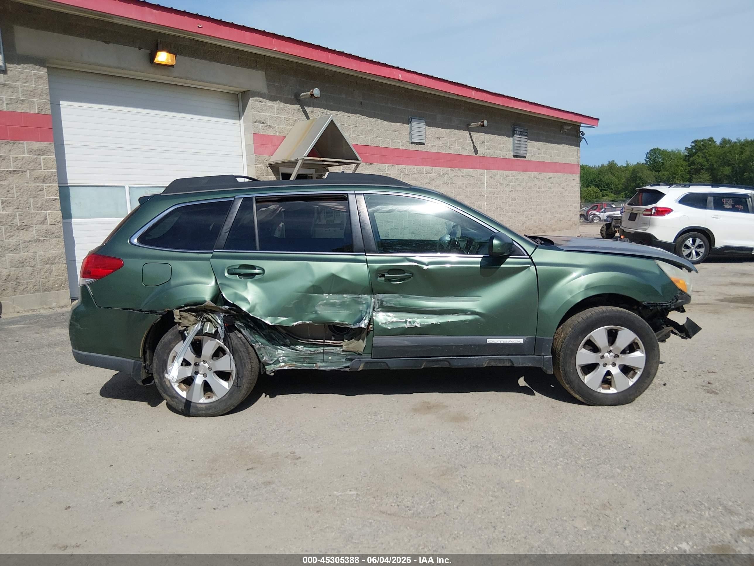 2012 Subaru Outback 2.5i Premium Green vin: 4S4BRBCCXC3244611