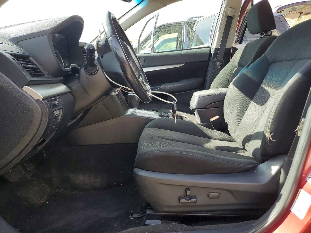 2013 Subaru Outback 2.5i Premium Бордовый vin: 4S4BRBCCXD3246019