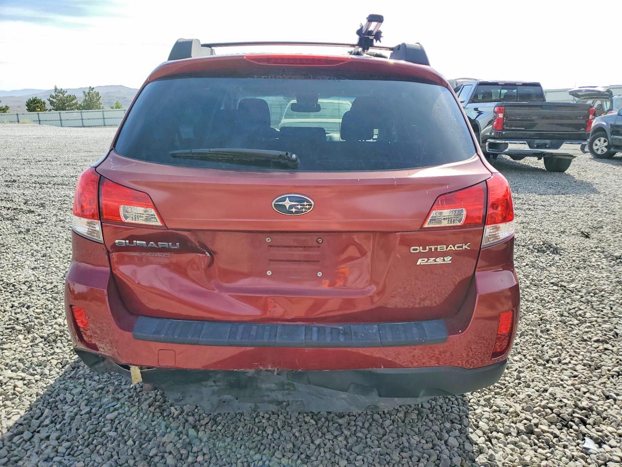 2013 Subaru Outback 2.5i Premium Бордовый vin: 4S4BRBCCXD3246019