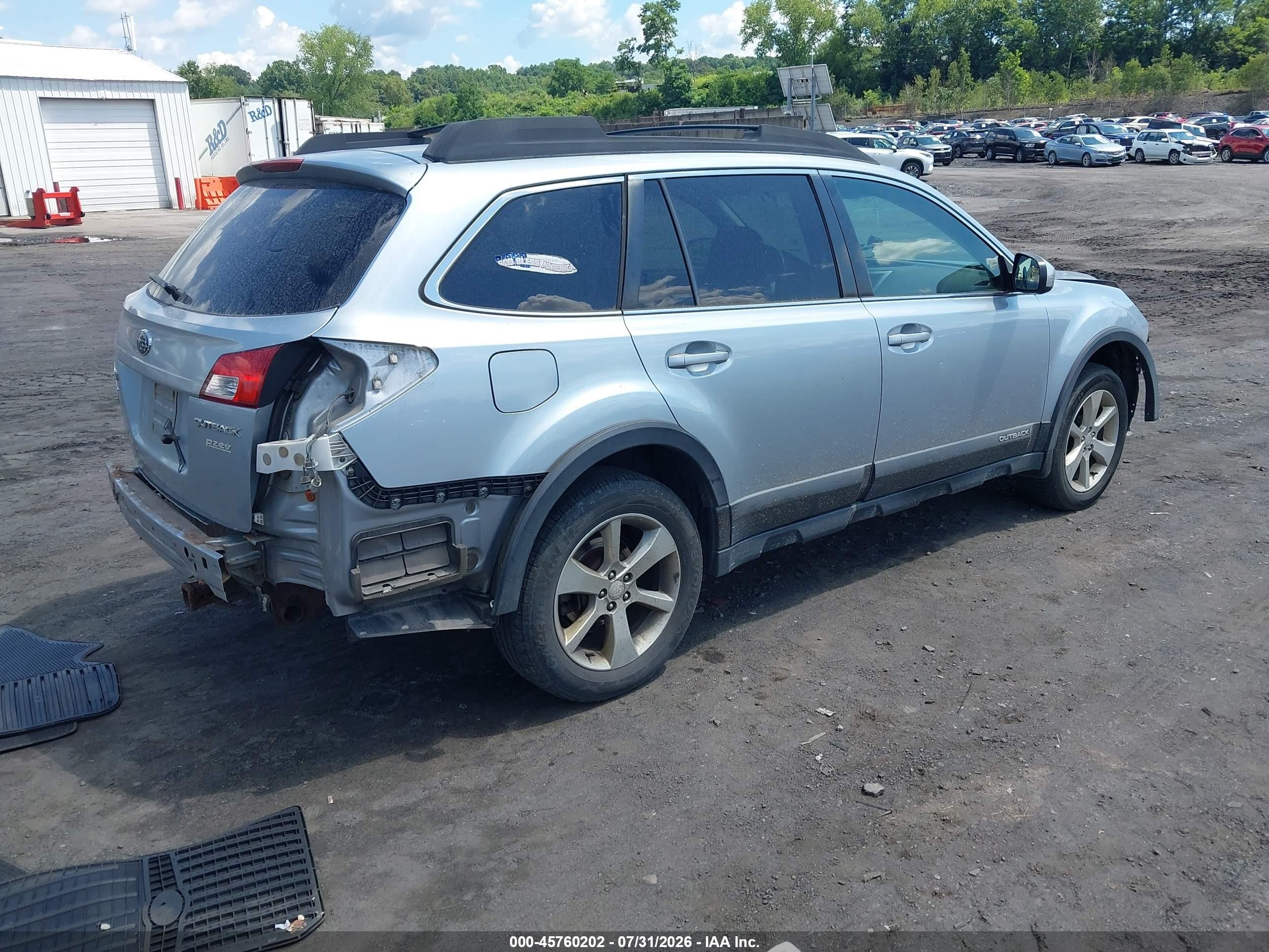 2013 Subaru Outback 2.5i Premium Silver vin: 4S4BRBCCXD3249132