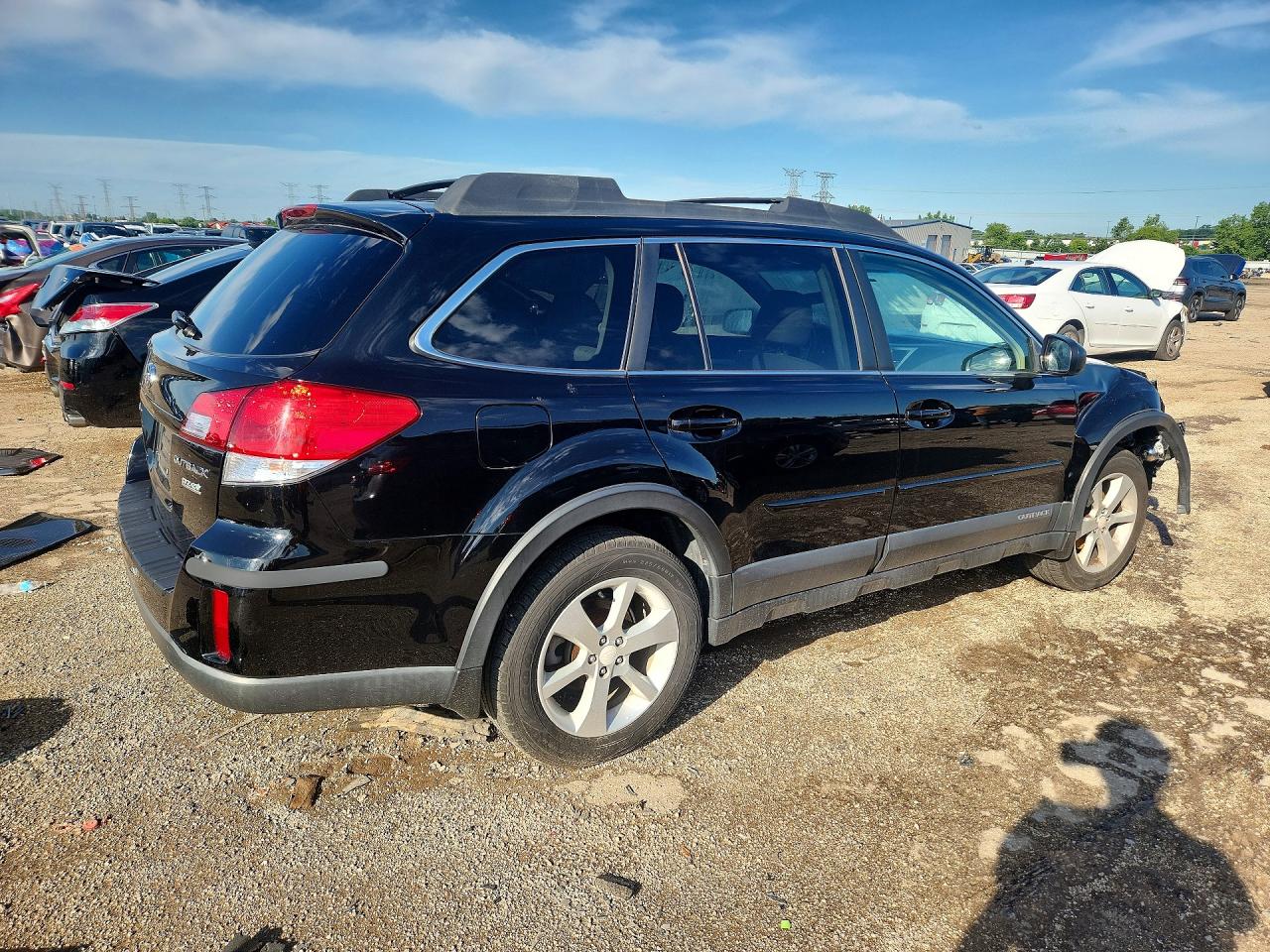 2013 Subaru Outback 2.5i Premium Black vin: 4S4BRBCCXD3324489