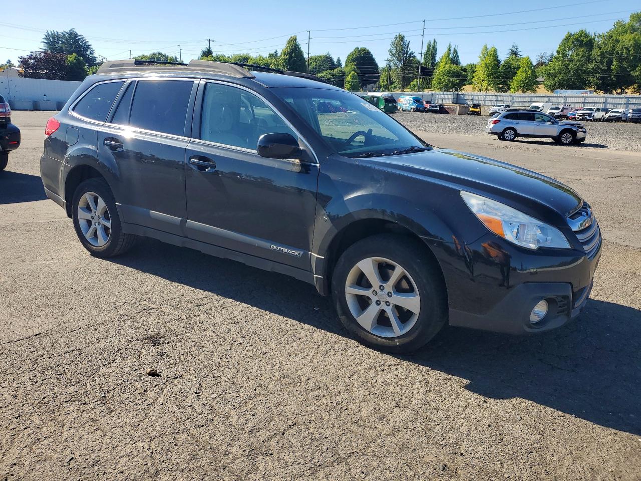 2014 Subaru Outback 2.5i Premium Black vin: 4S4BRBCCXE3200319
