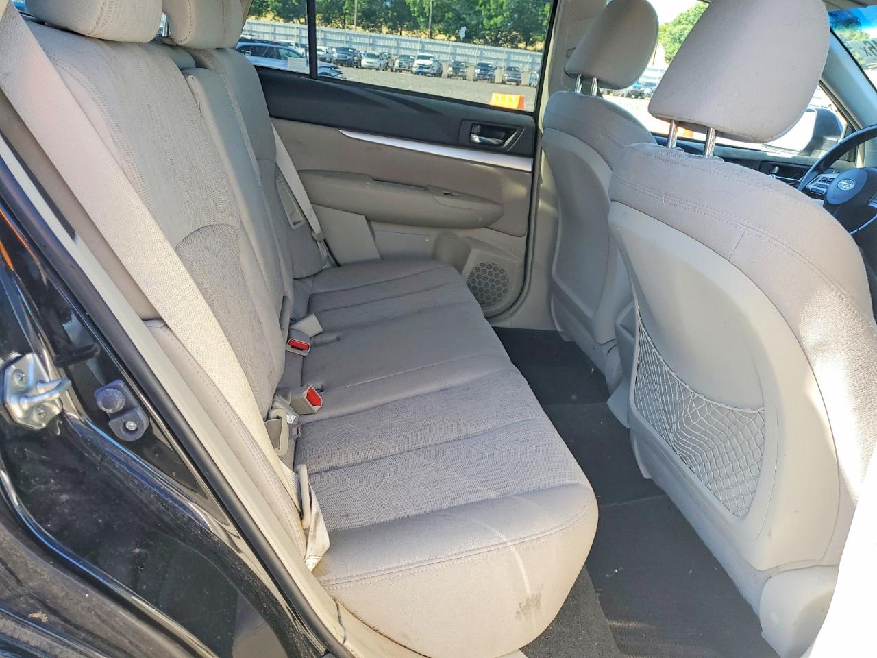 2014 Subaru Outback 2.5i Premium Black vin: 4S4BRBCCXE3200319