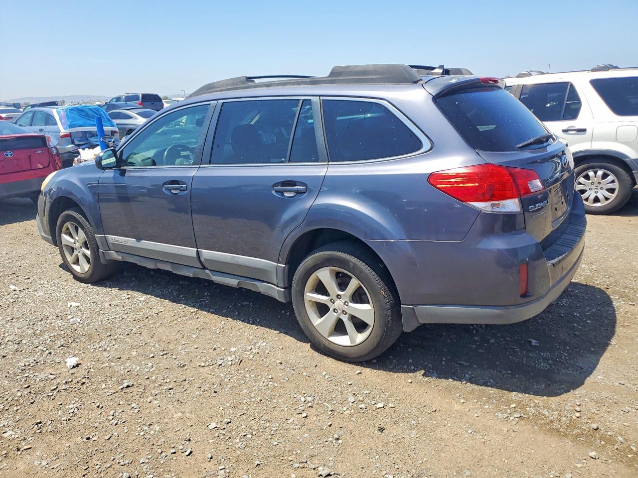 2014 Subaru Outback 2.5i Premium Blue vin: 4S4BRBCCXE3203883