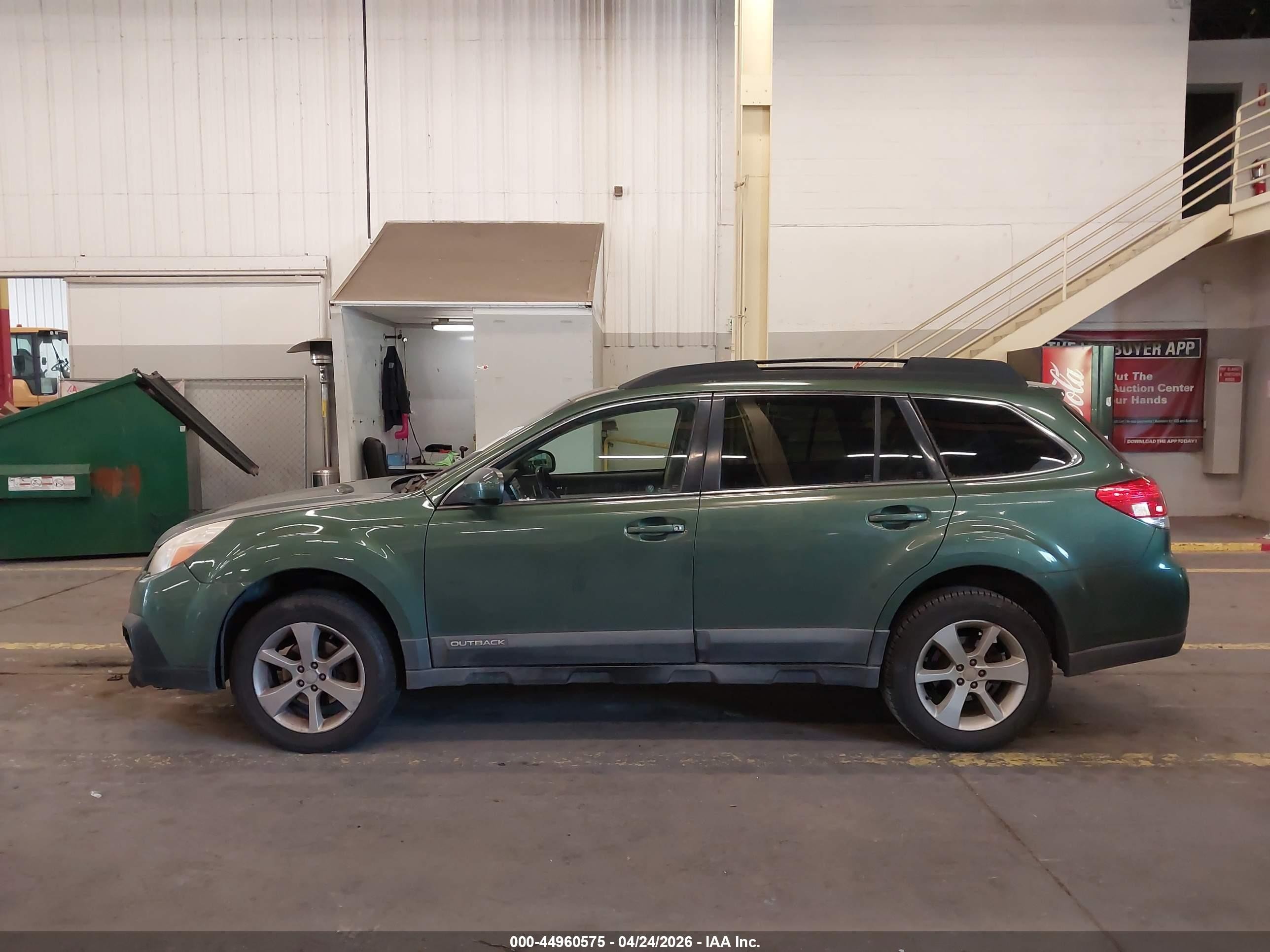 2014 Subaru Outback 2.5i Premium Green vin: 4S4BRBDC0E3226104
