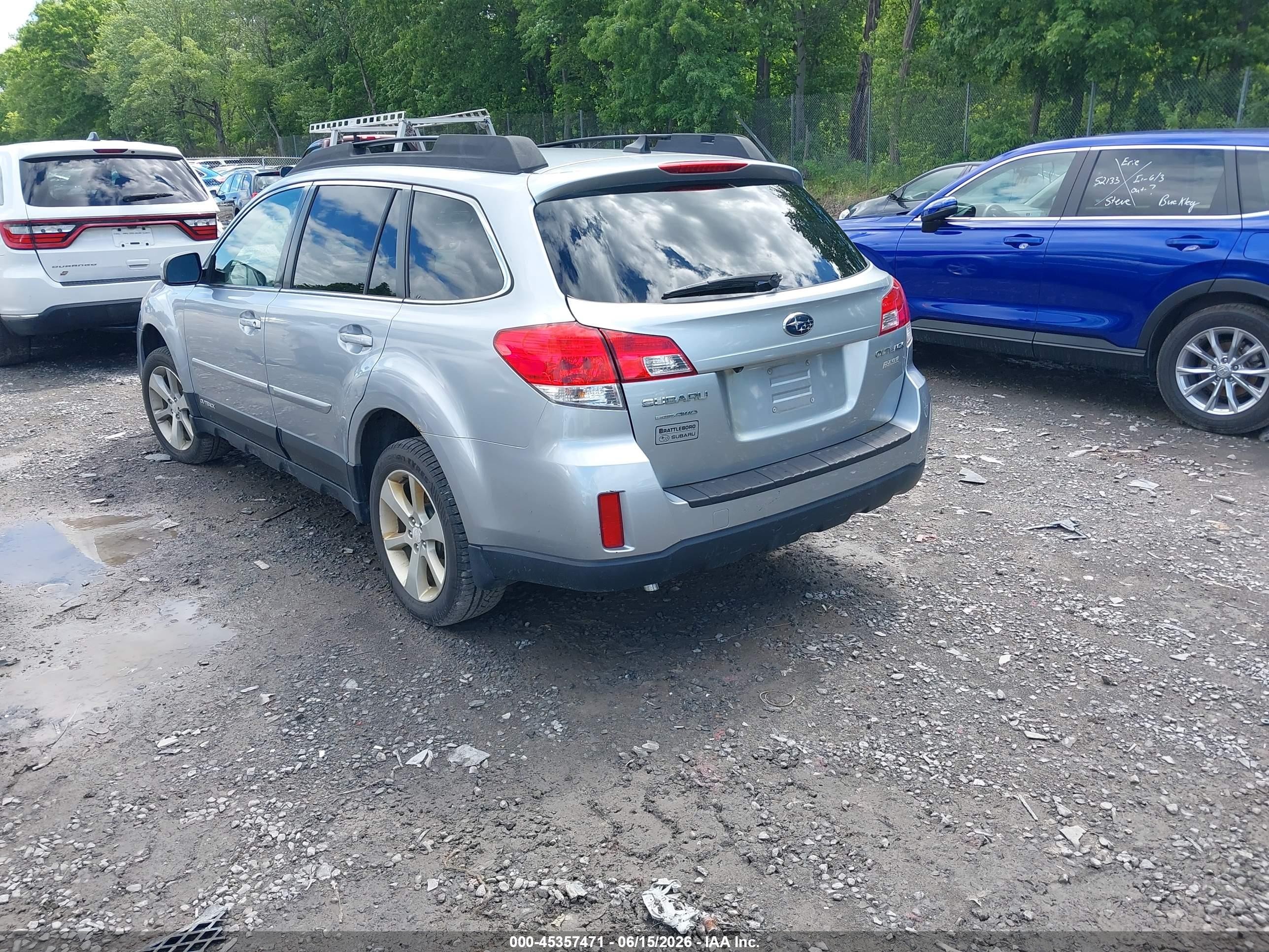 2014 Subaru Outback 2.5i Premium Gray vin: 4S4BRBDC4E3206714