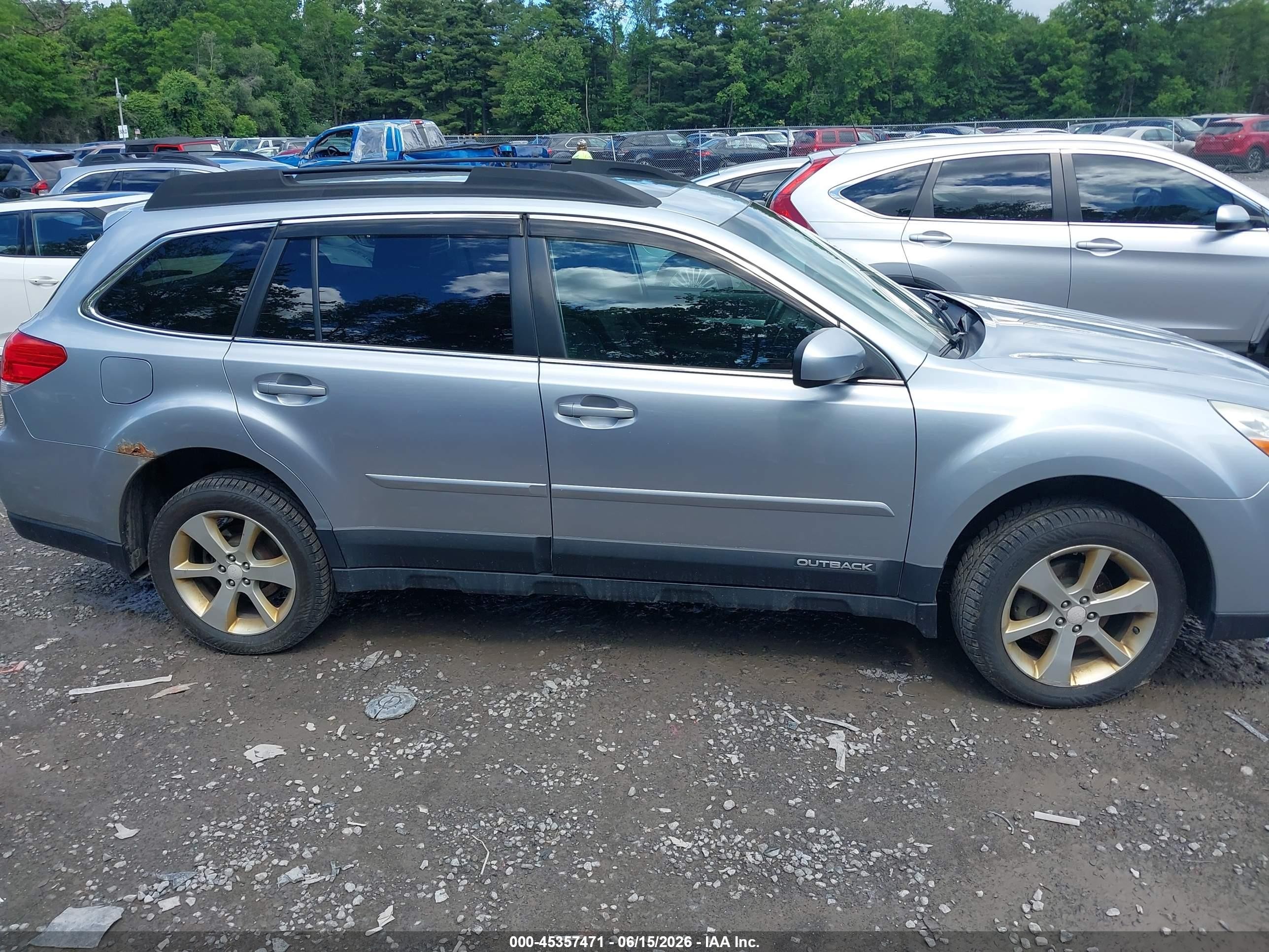 2014 Subaru Outback 2.5i Premium Gray vin: 4S4BRBDC4E3206714