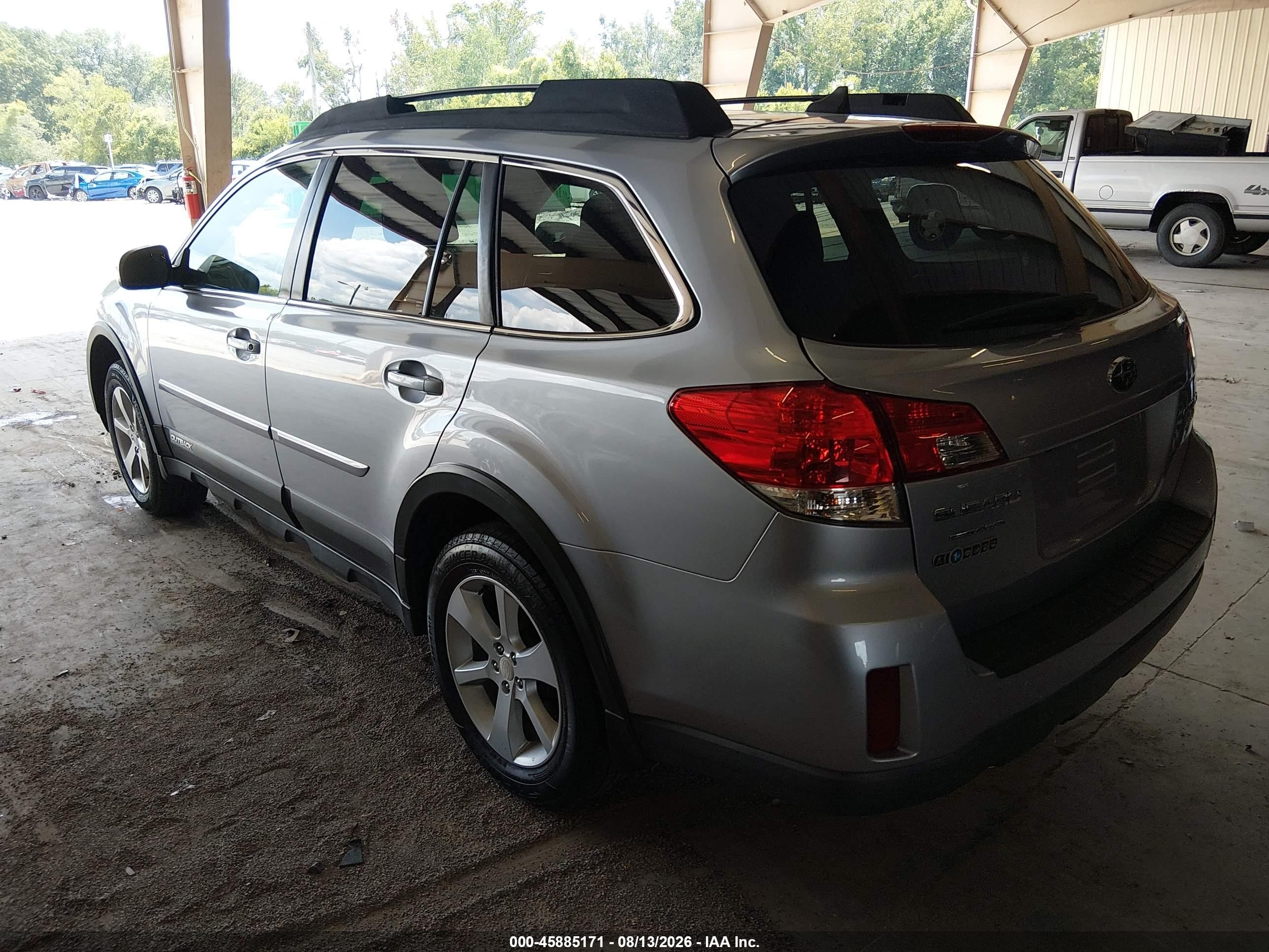 2014 Subaru Outback 2.5i Premium Silver vin: 4S4BRBDC4E3321412