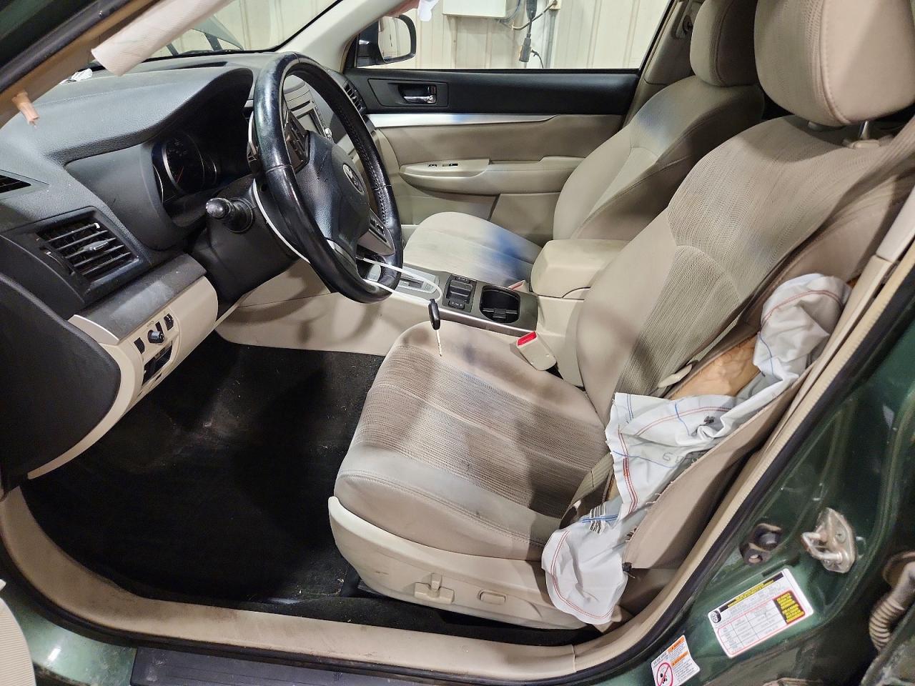 2014 Subaru Outback 2.5i Premium Green vin: 4S4BRBDC6E3235678