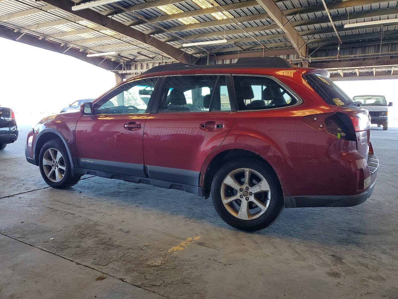 2014 Subaru Outback 2.5i Premium Red vin: 4S4BRBDC7E3208442