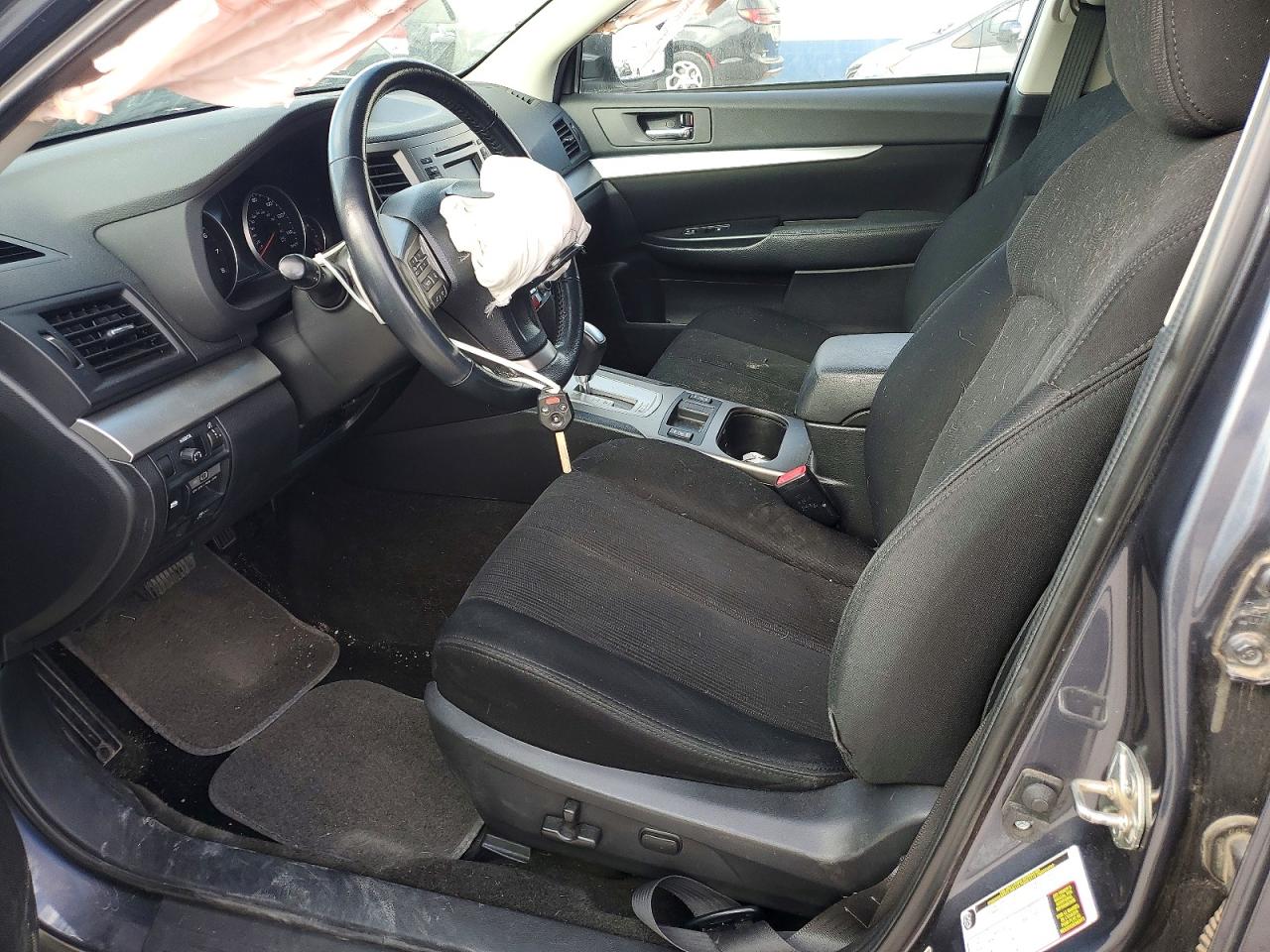 2014 Subaru Outback 2.5i Premium Gray vin: 4S4BRBDC7E3231896