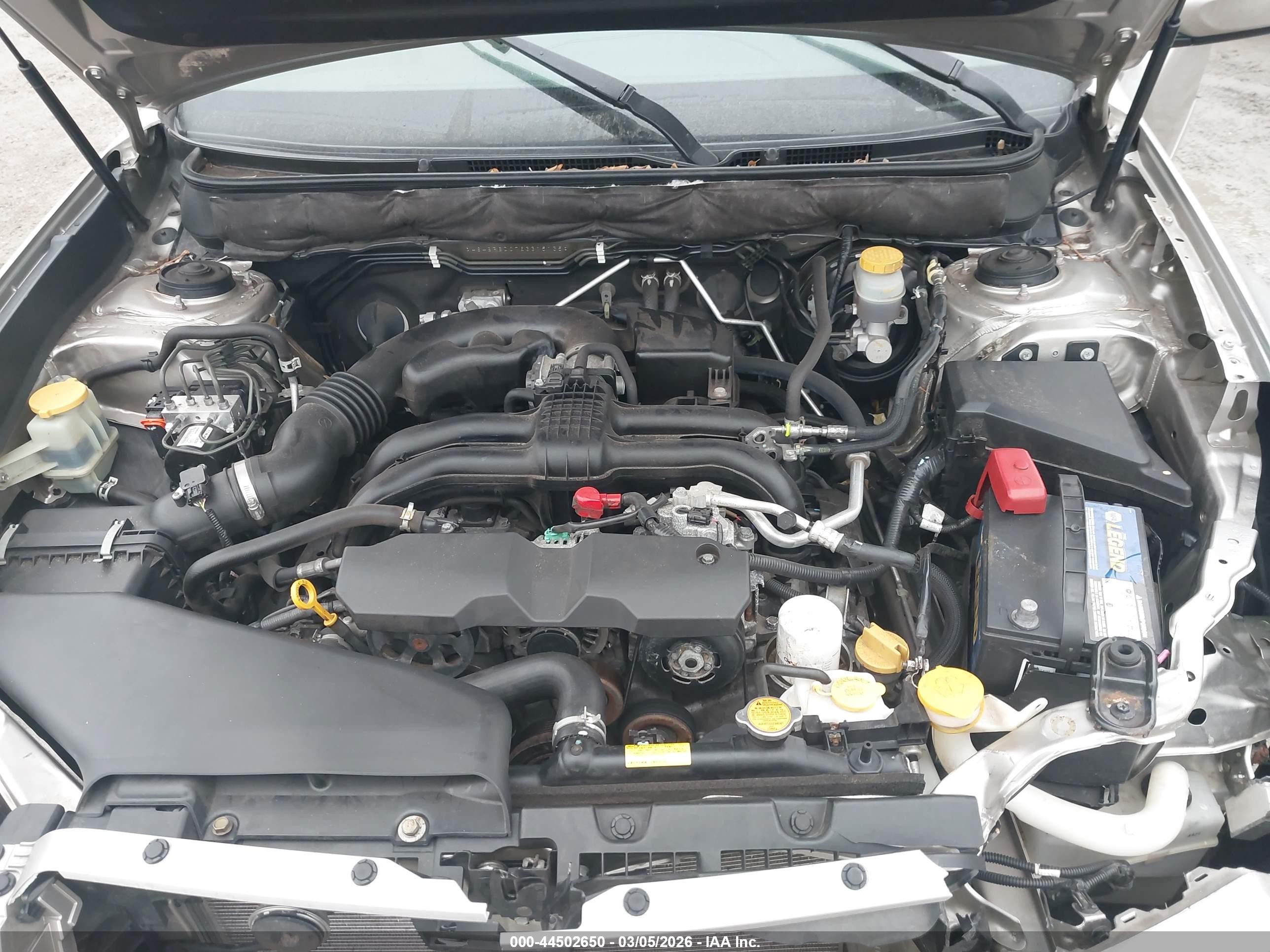 2014 Subaru Outback 2.5i Premium Бежевый vin: 4S4BRBDC7E3315135