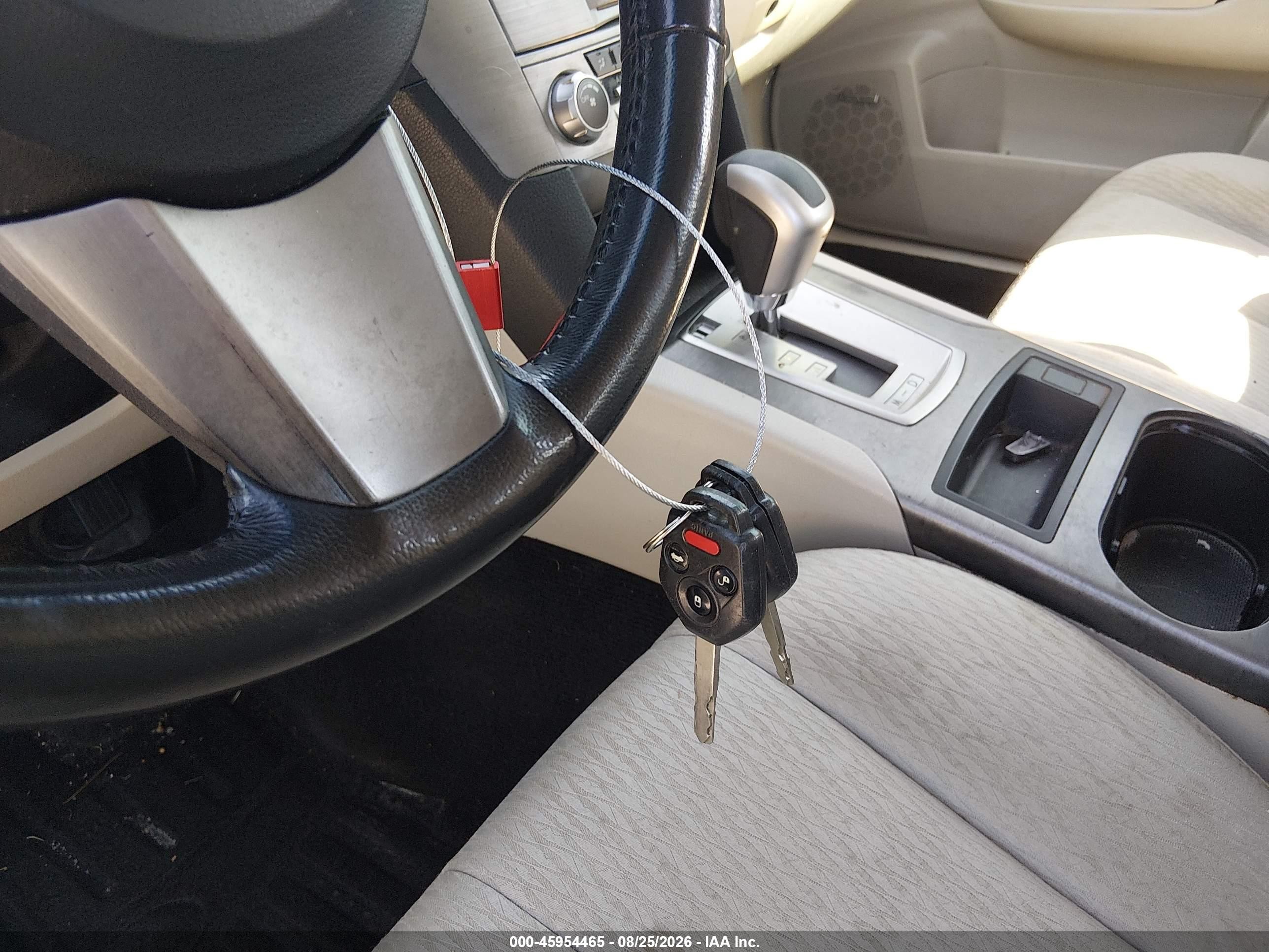 2010 Subaru Outback 2.5i Premium Зеленый vin: 4S4BRBDC8A3382787