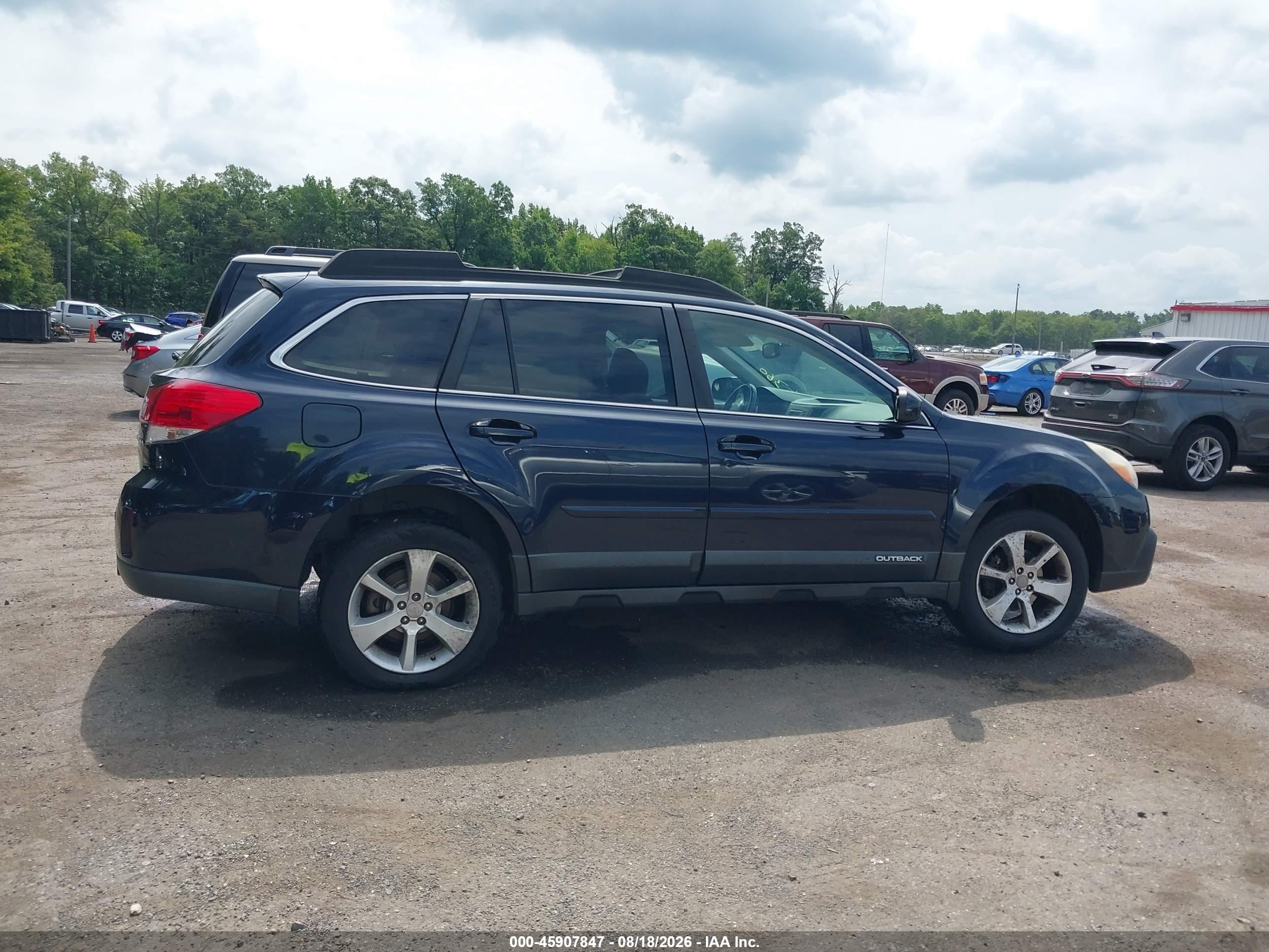 2014 Subaru Outback 2.5i Premium Blue vin: 4S4BRBDC8E3208935