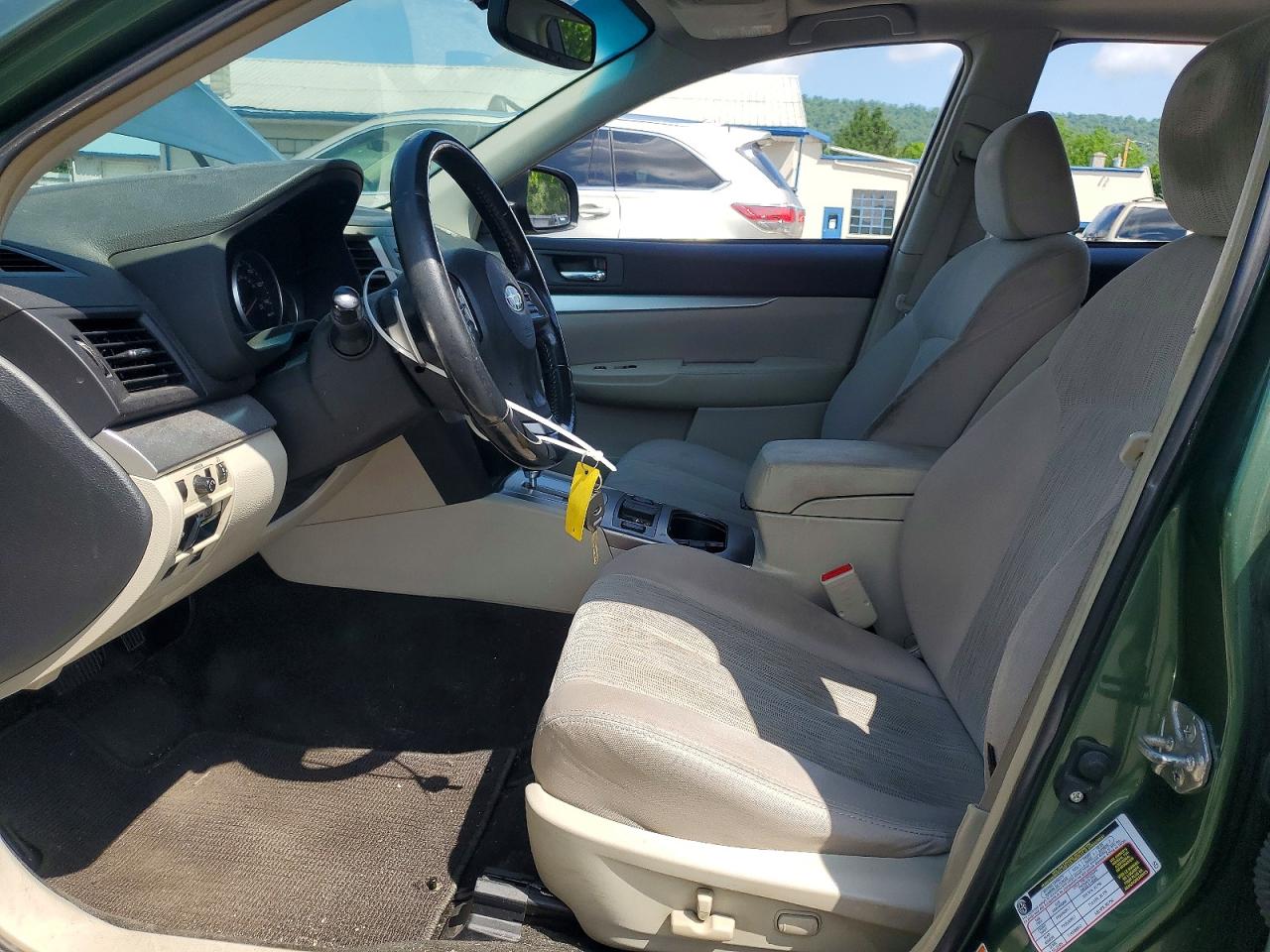 2014 Subaru Outback 2.5i Premium Green vin: 4S4BRBDC8E3209762