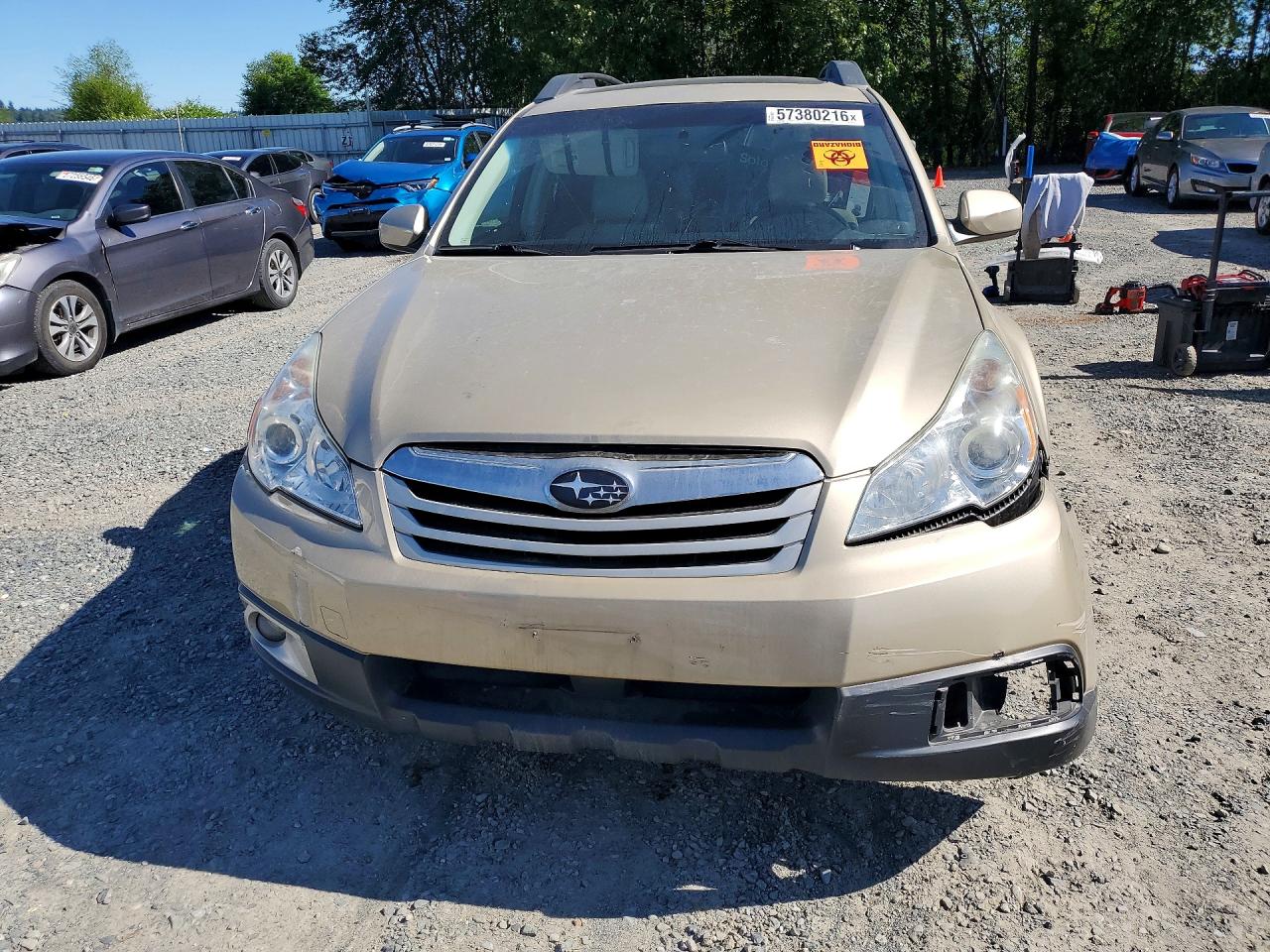 2010 Subaru Outback 2.5i Premium Gold vin: 4S4BRBEC3A3347654