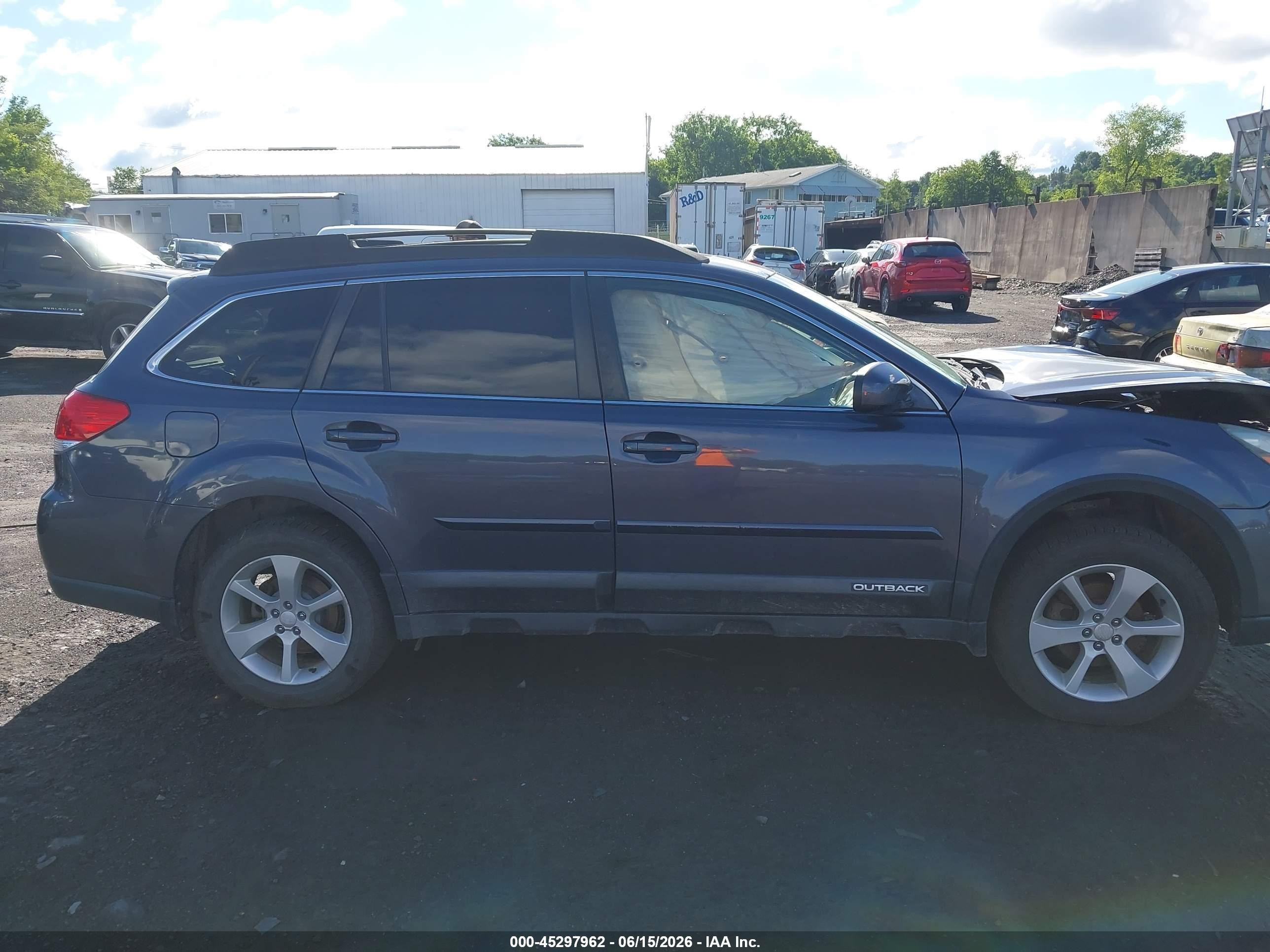 2014 Subaru Outback 2.5i Premium Blue vin: 4S4BRBECXE3243989