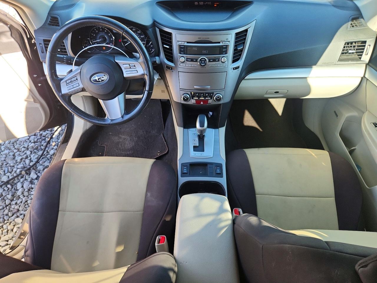2010 Subaru Outback 2.5i Premium Black vin: 4S4BRBFC1A3318751