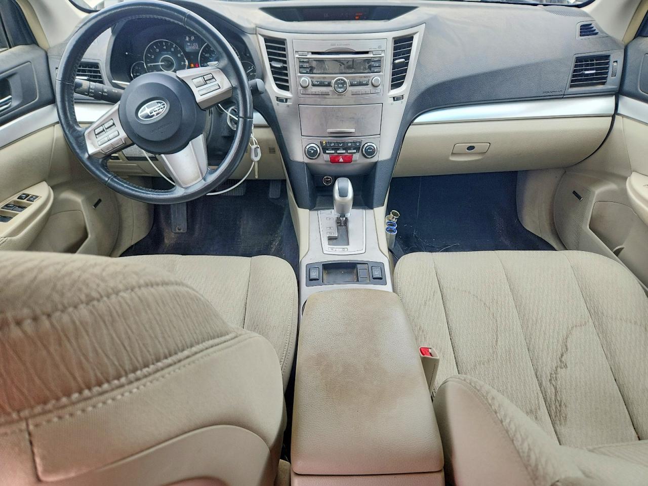2010 Subaru Outback 2.5i Premium Cream vin: 4S4BRBFC2A3333954